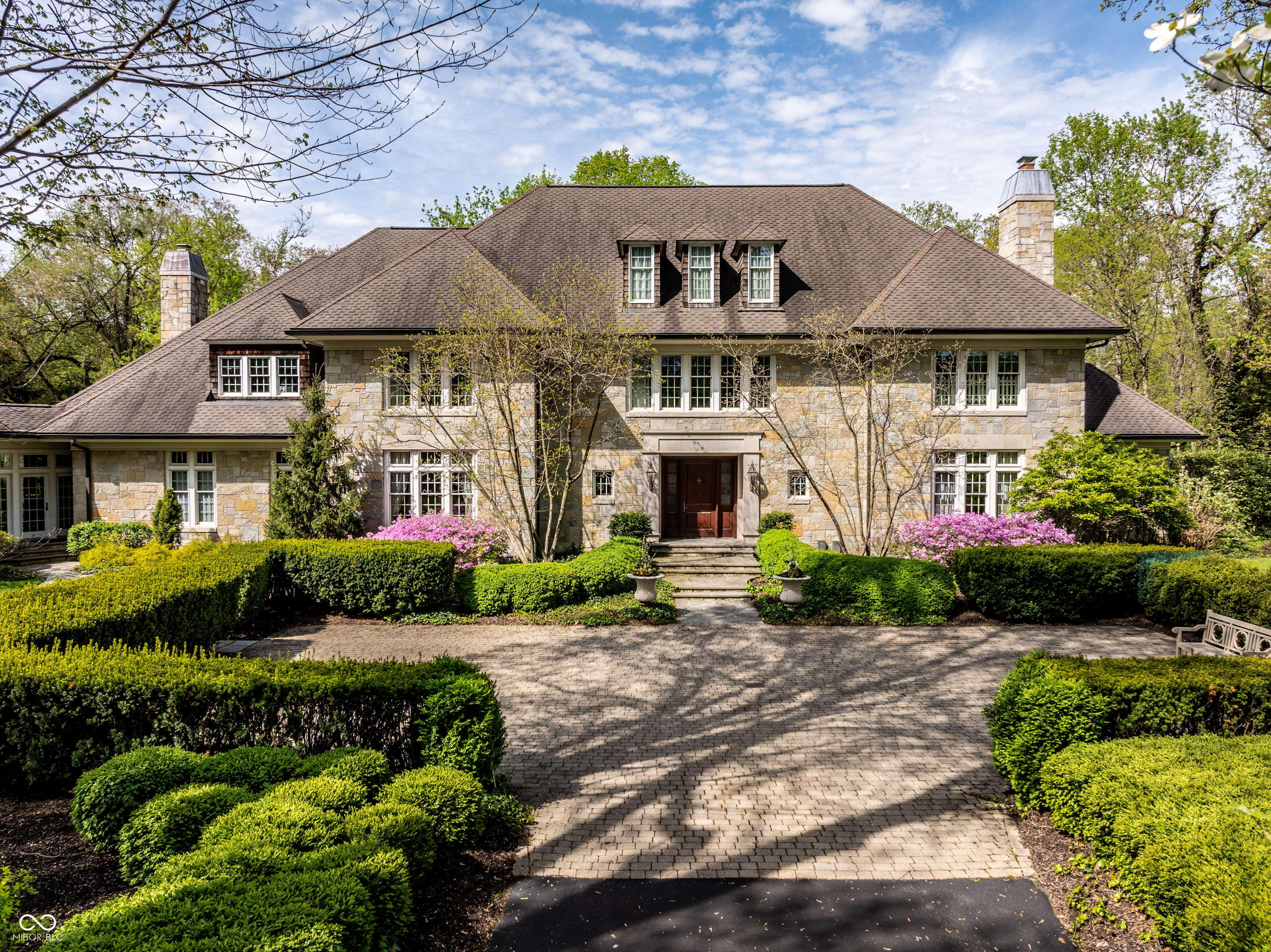 421 Springwood Drive