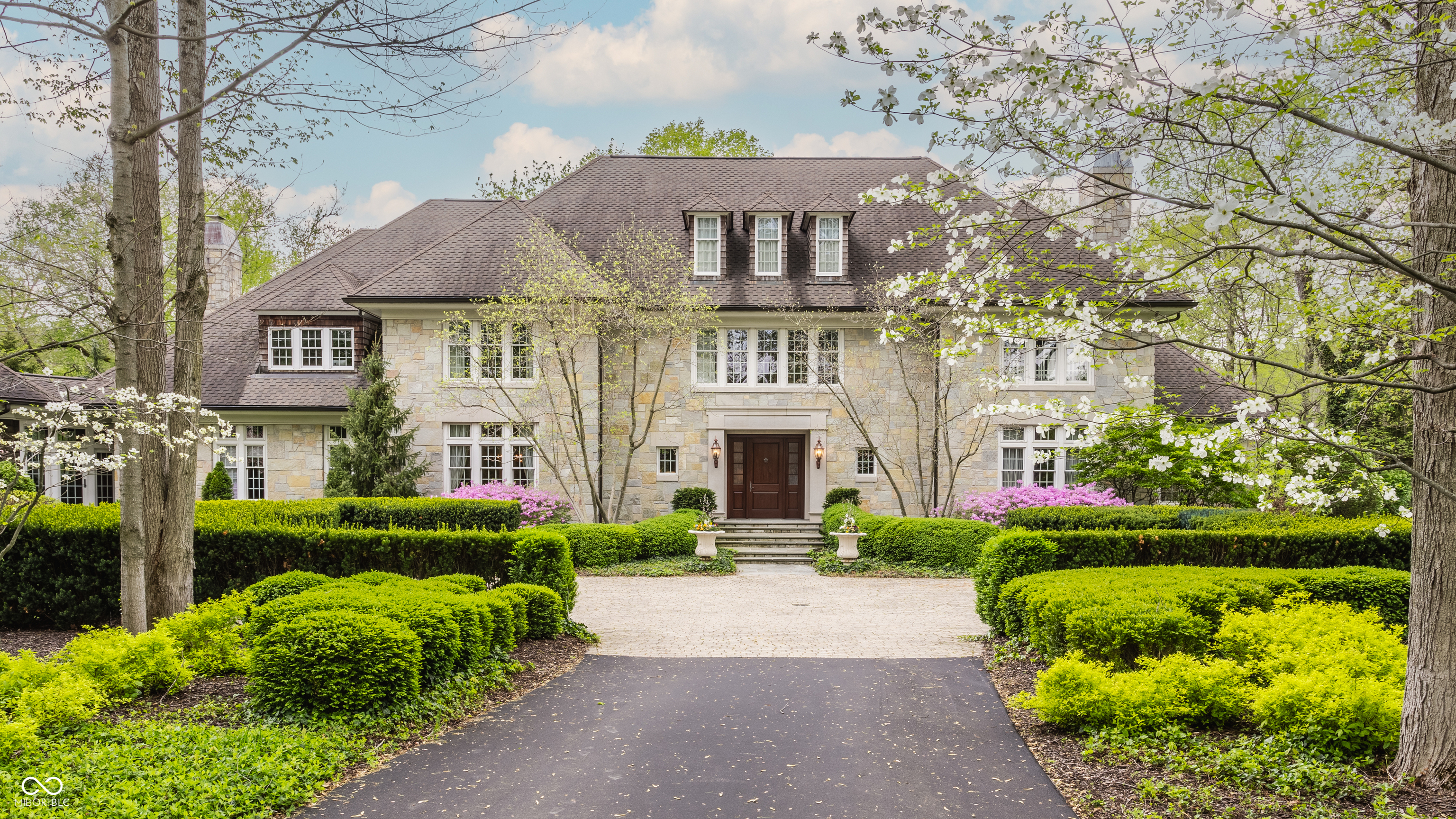 421 Springwood Drive