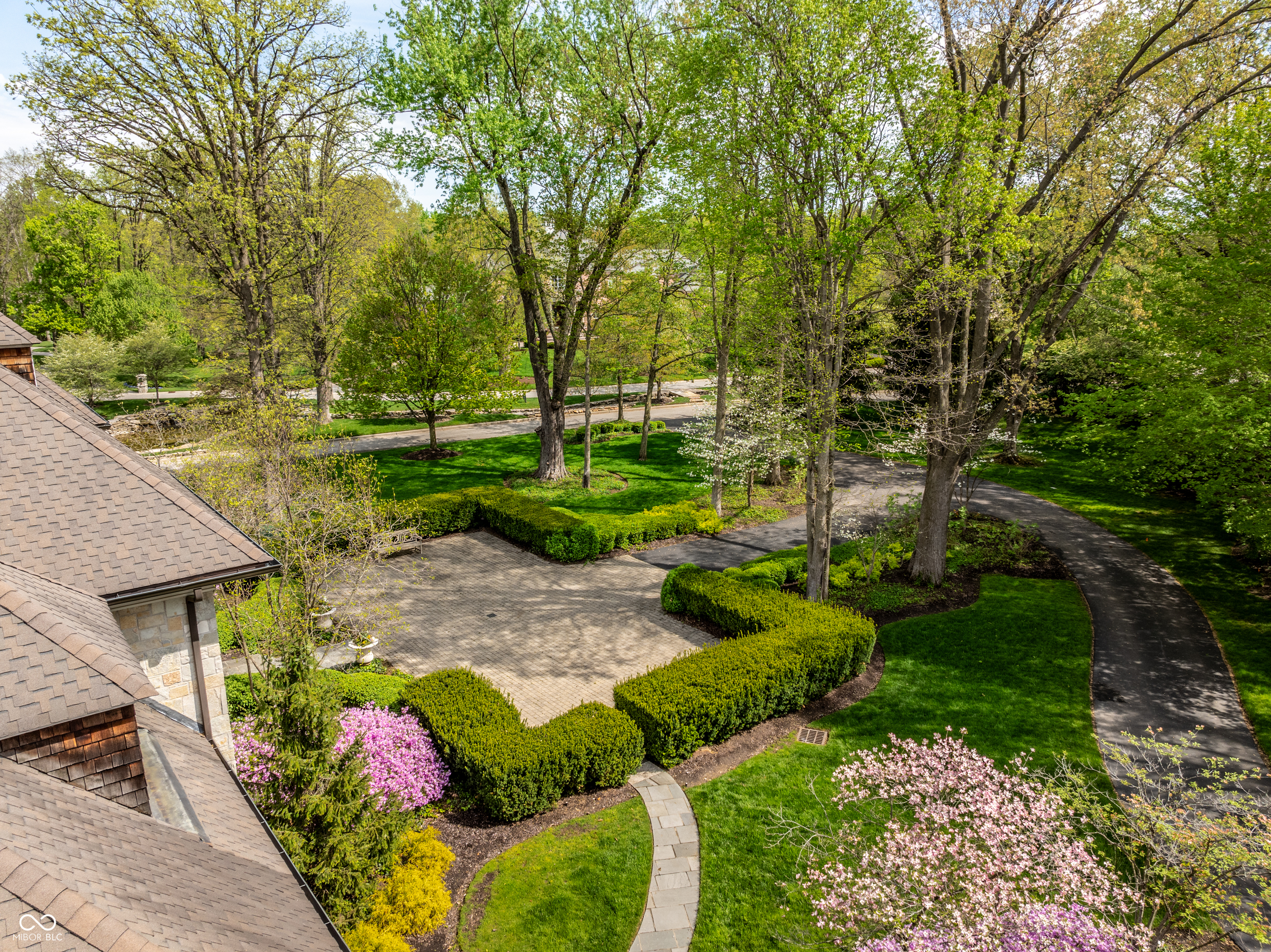 421 Springwood Drive