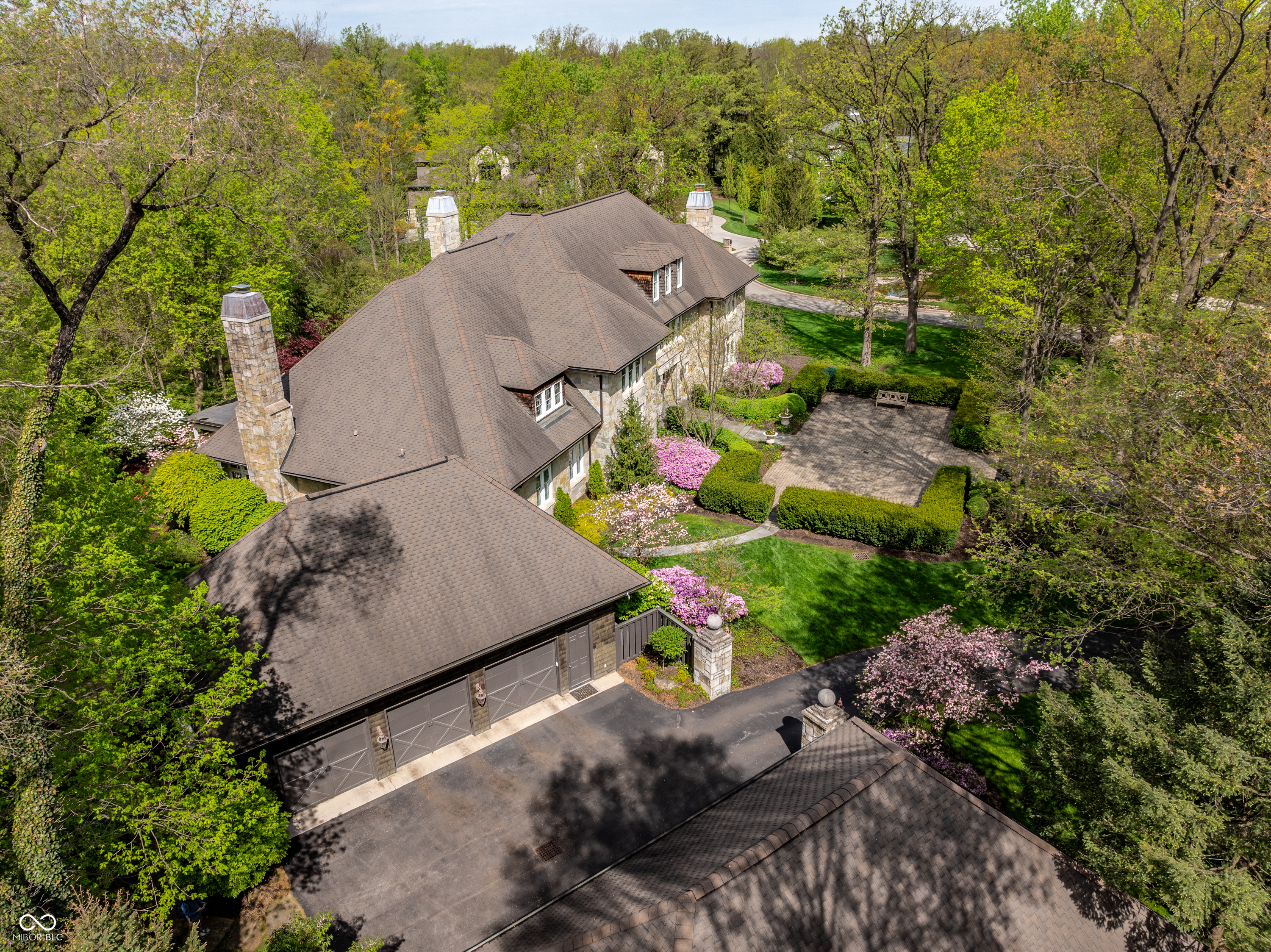 421 Springwood Drive