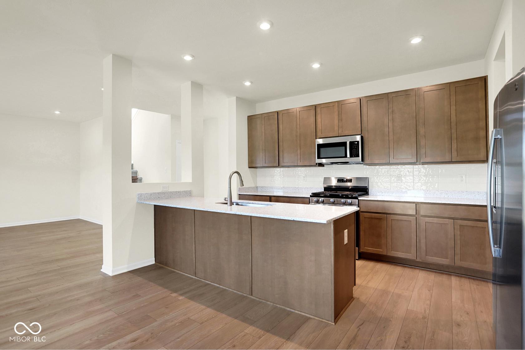 5768 Greenbrier Court