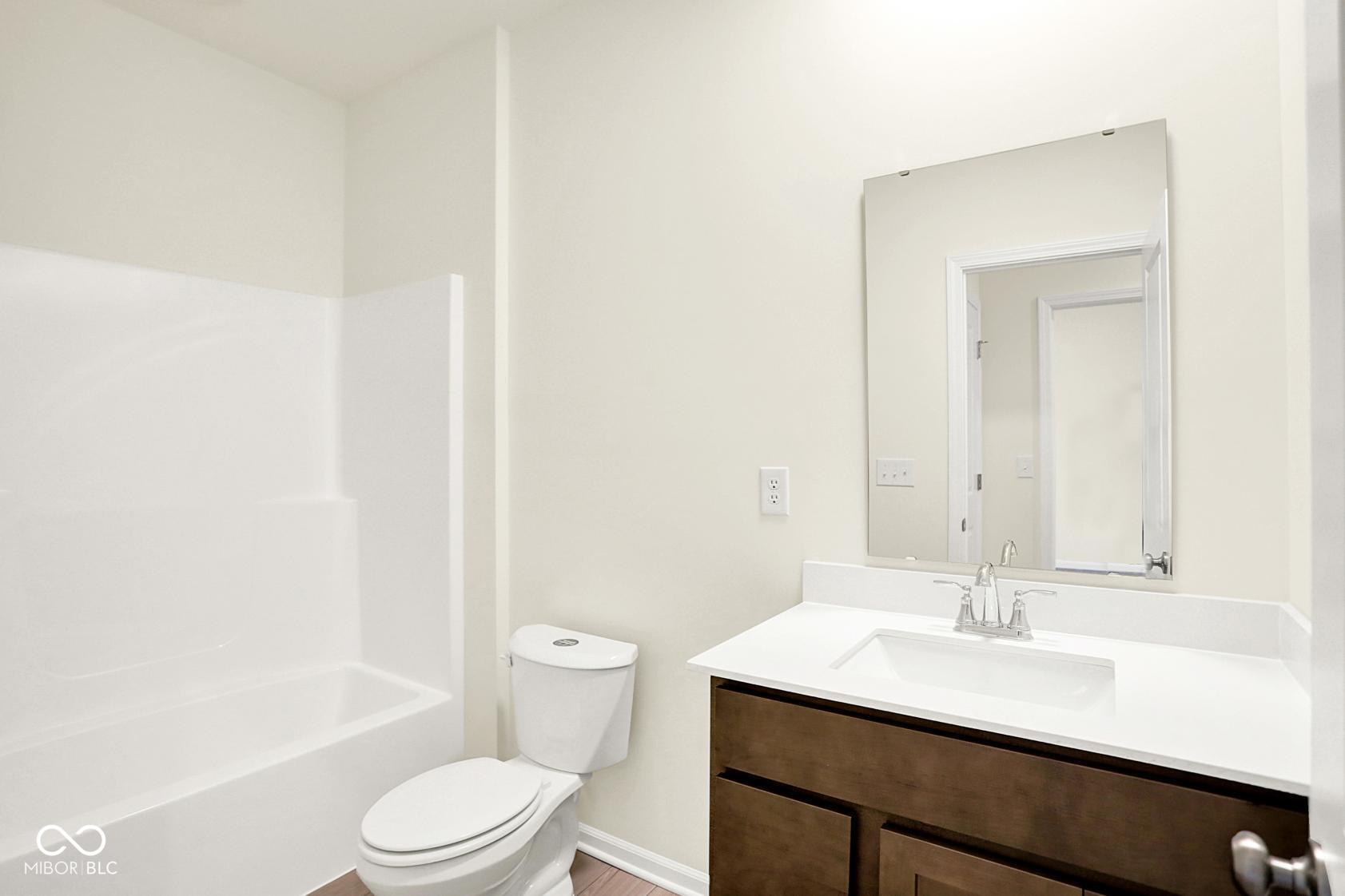 5768 Greenbrier Court