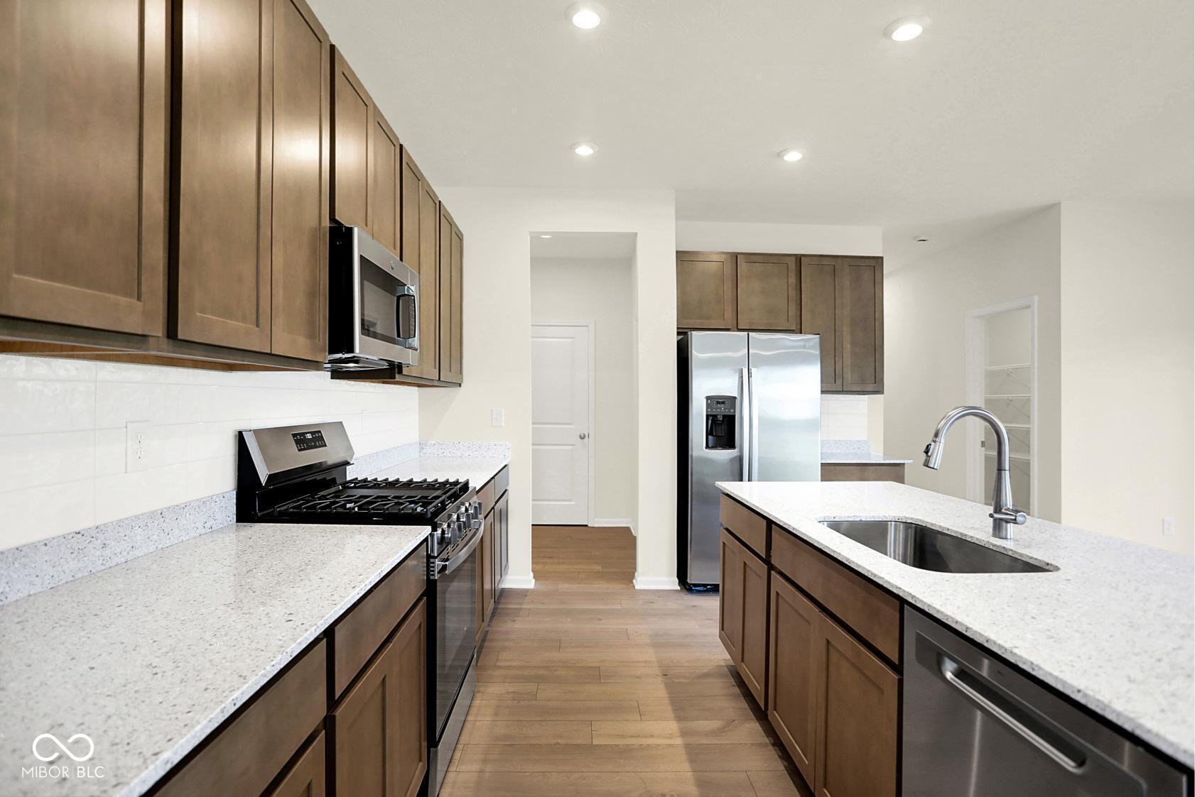 5768 Greenbrier Court