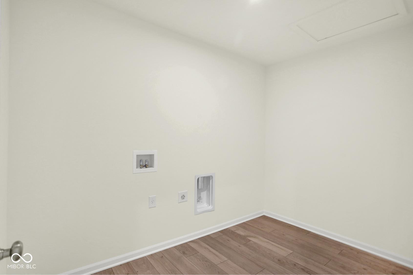 5768 Greenbrier Court