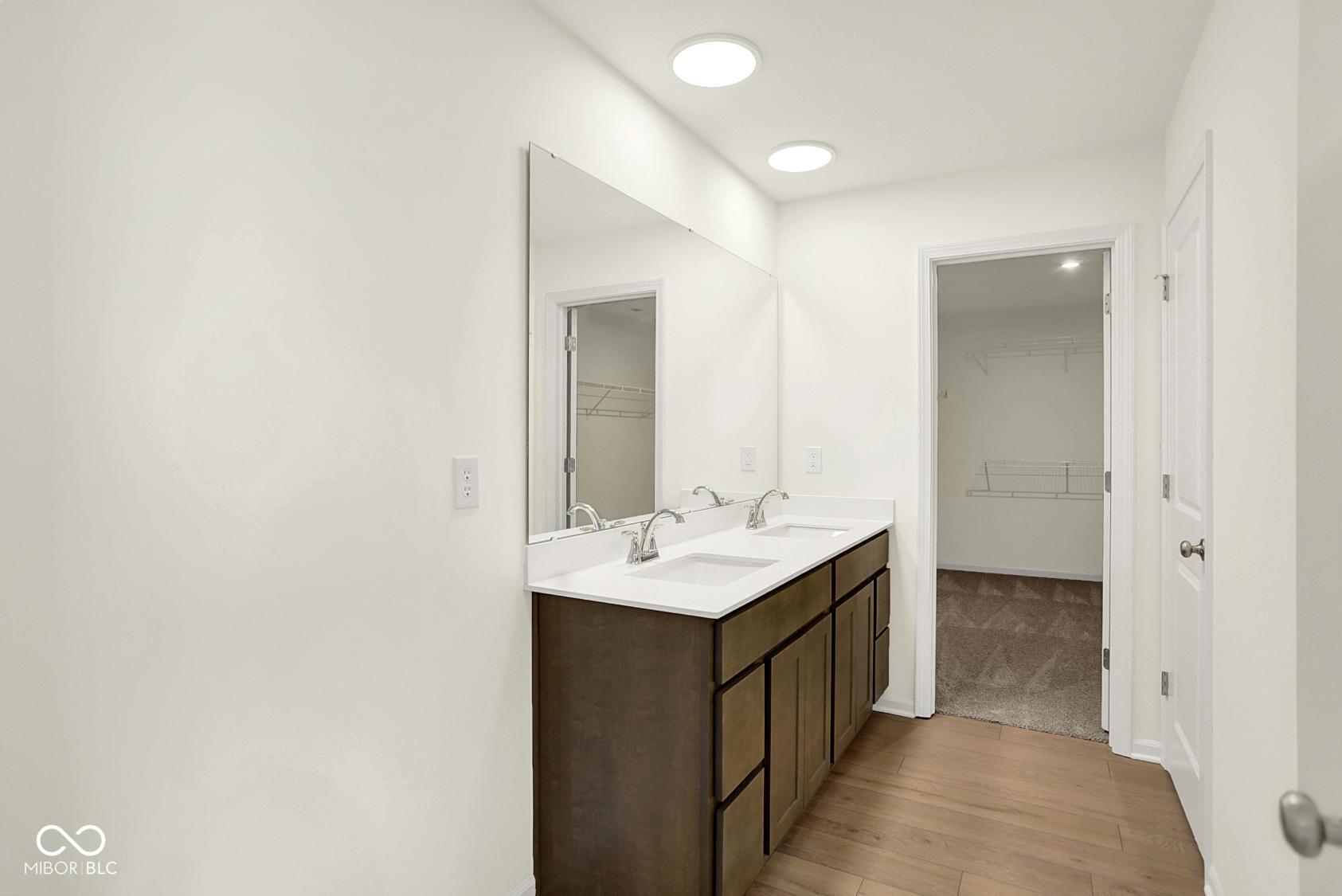 5768 Greenbrier Court