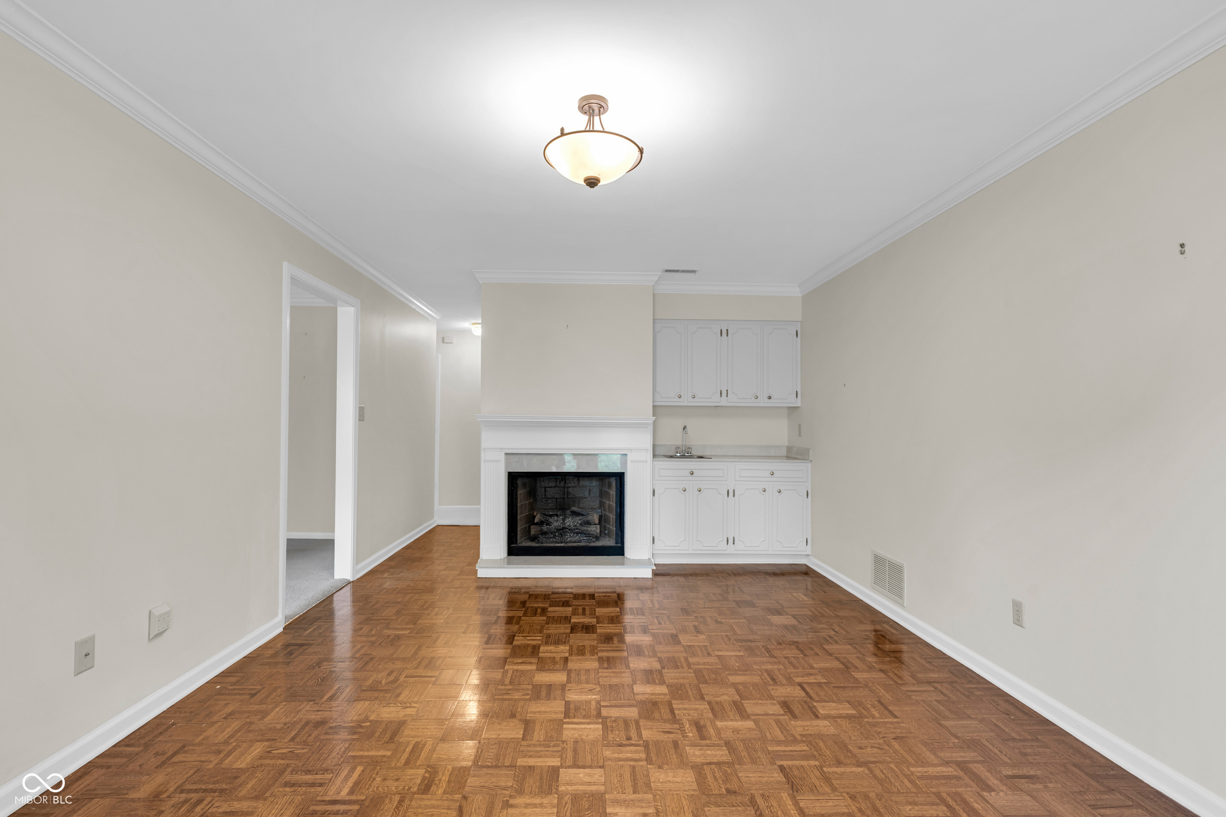 8518 Bent Tree Court Unit: 8518