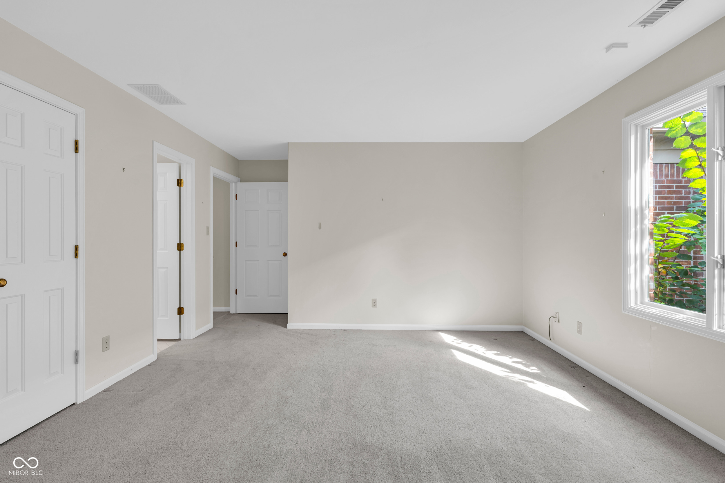 8518 Bent Tree Court Unit: 8518