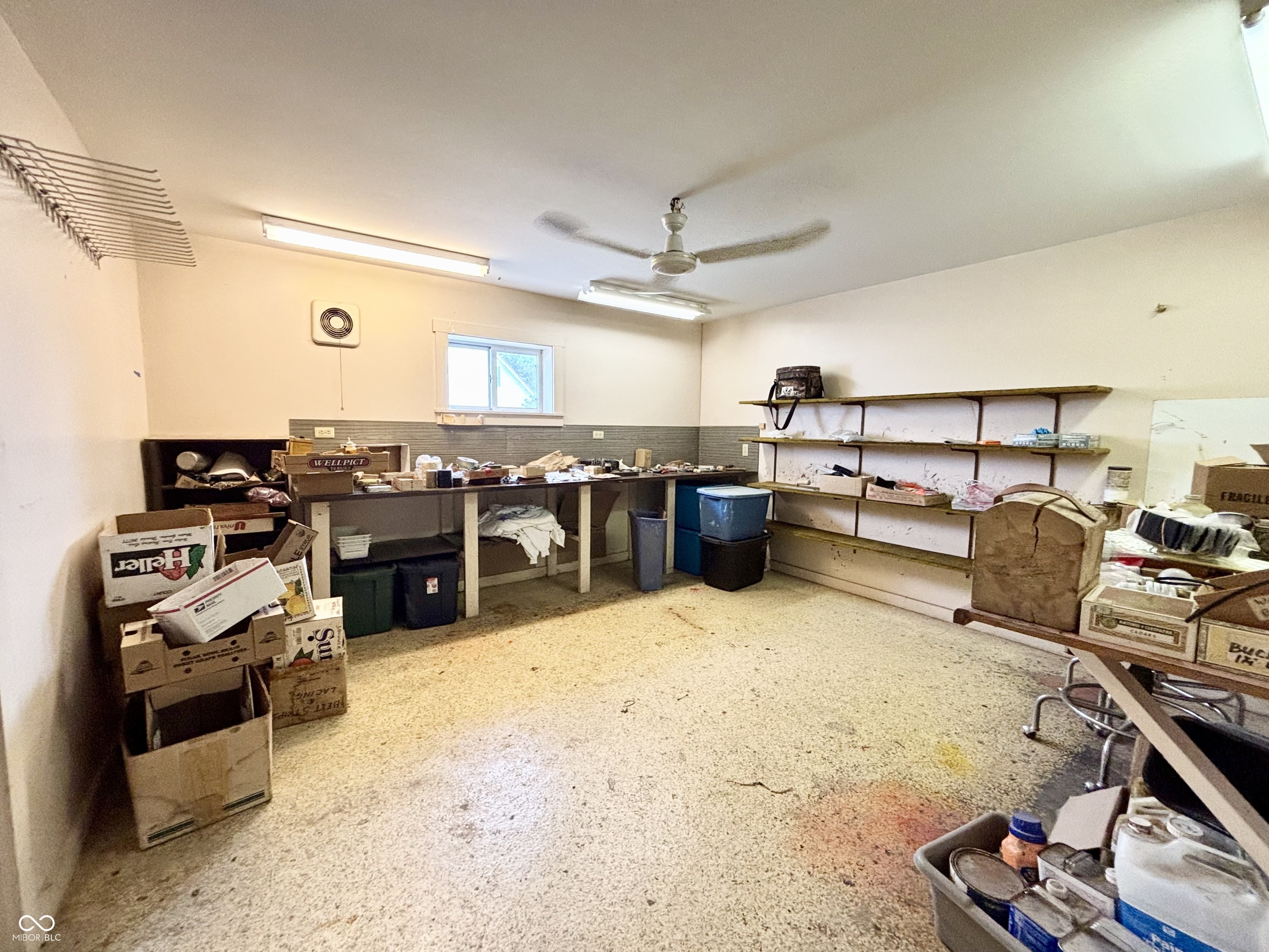 16506 Strawtown Avenue