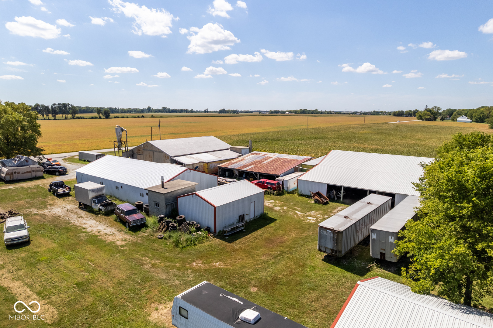 16506 Strawtown Avenue