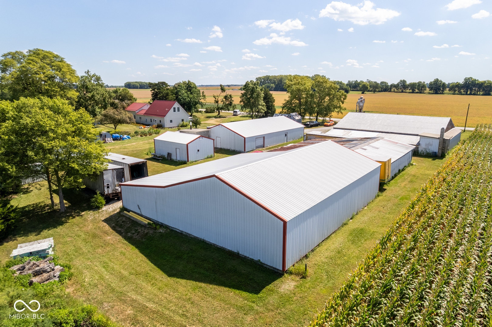 16506 Strawtown Avenue