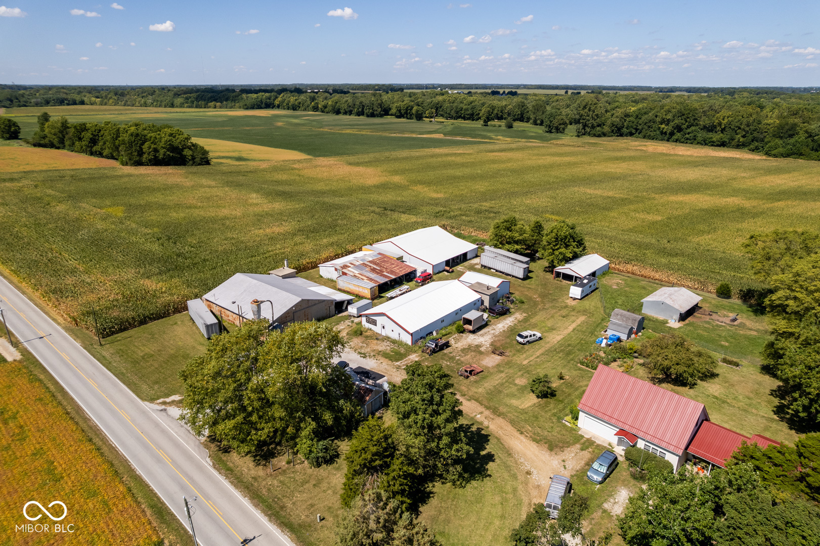 16506 Strawtown Avenue