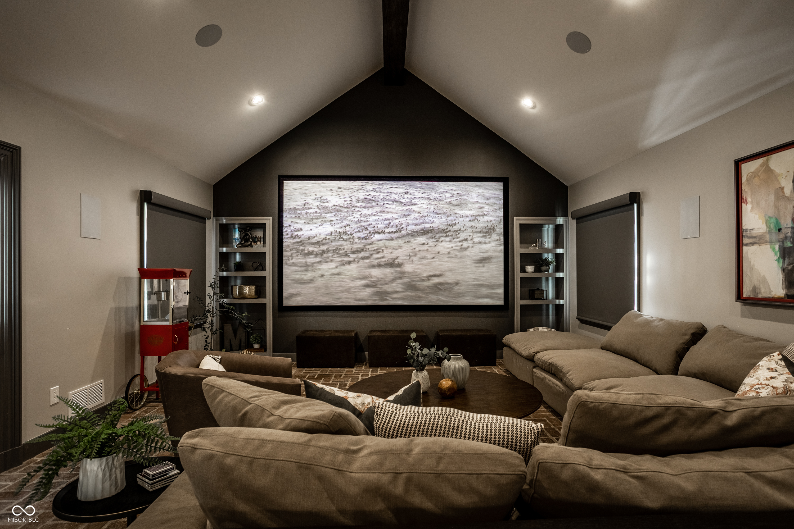 5715 Sunset Lane
