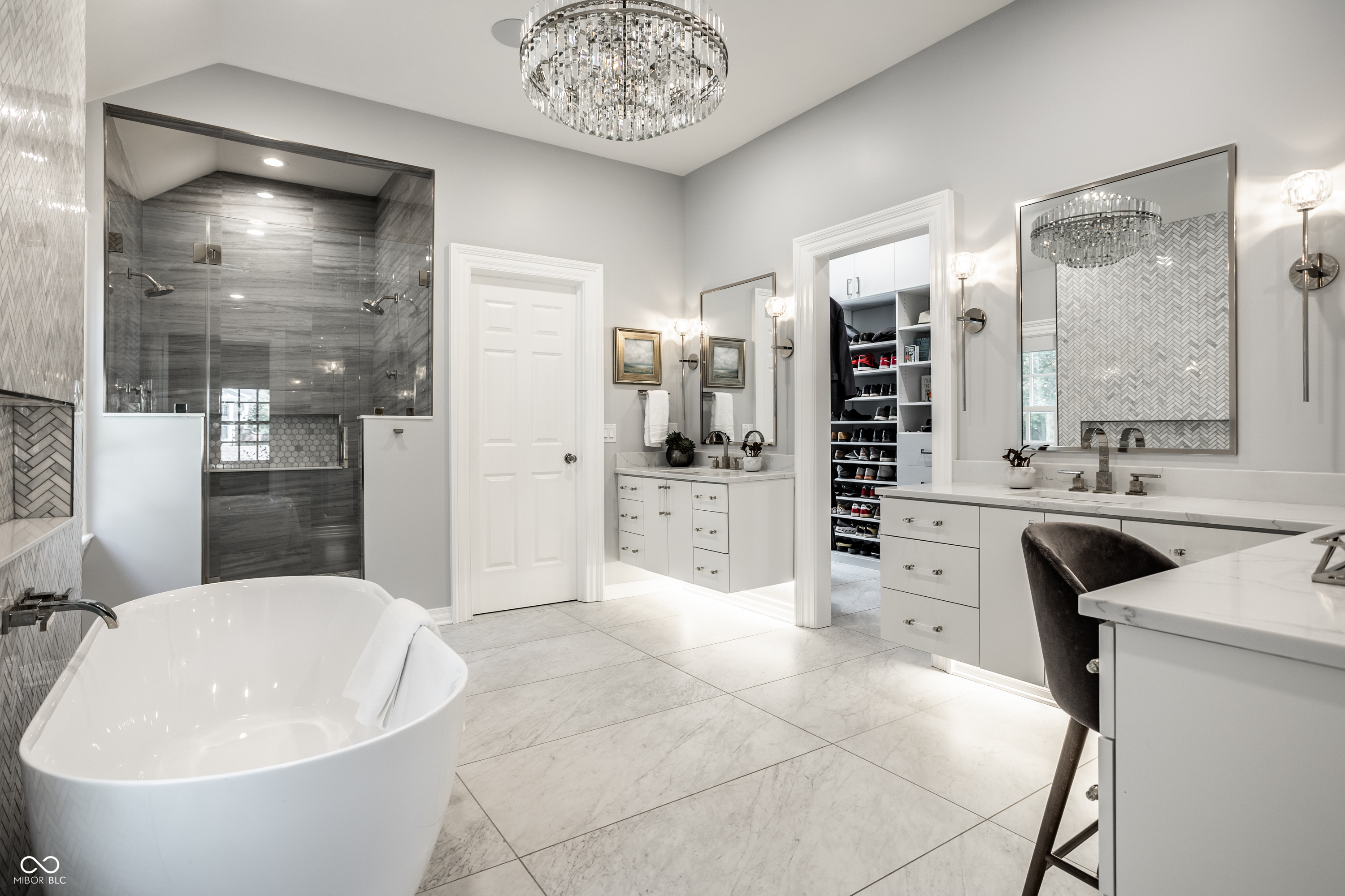 5715 Sunset Lane
