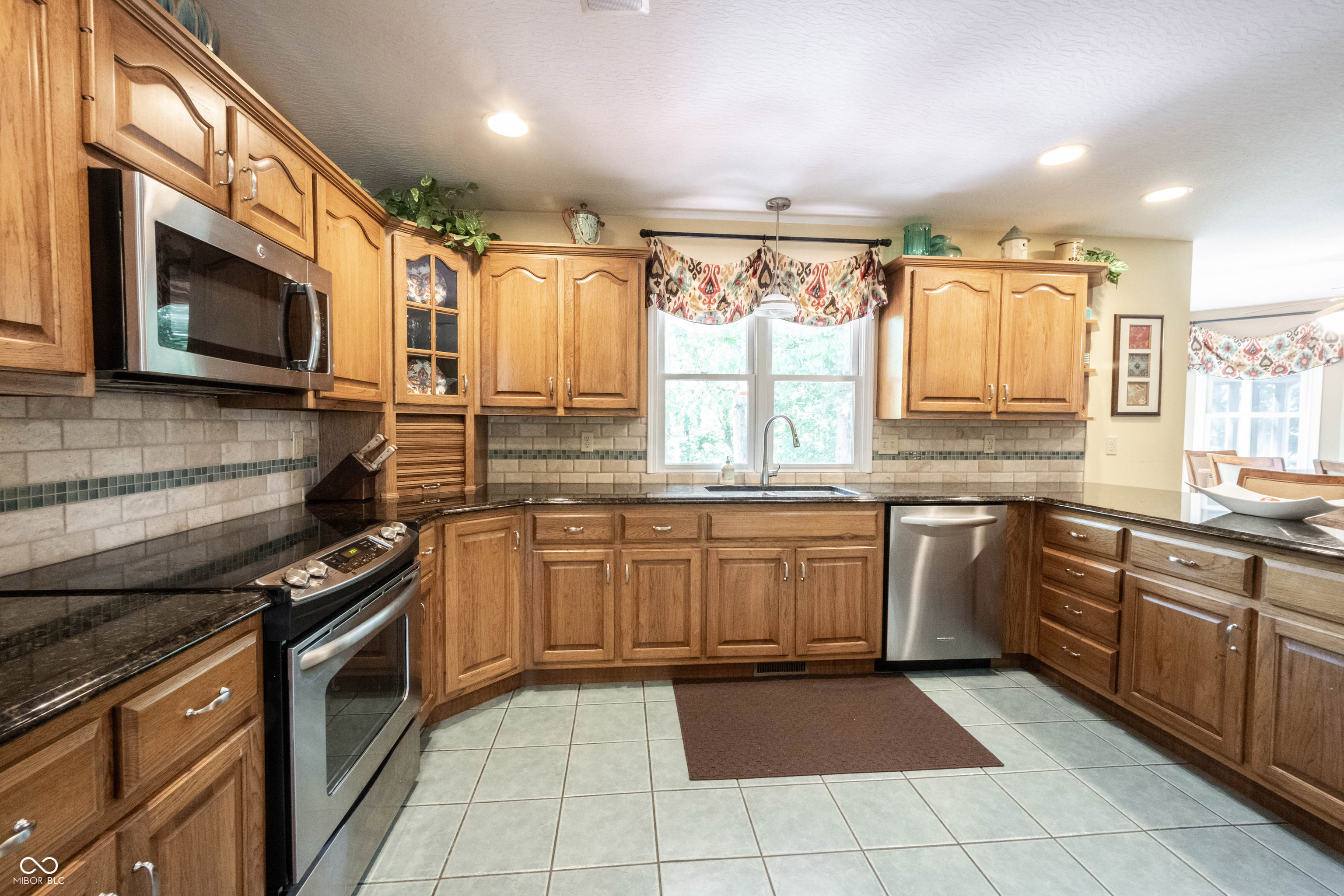 7240 Elm Ridge Drive