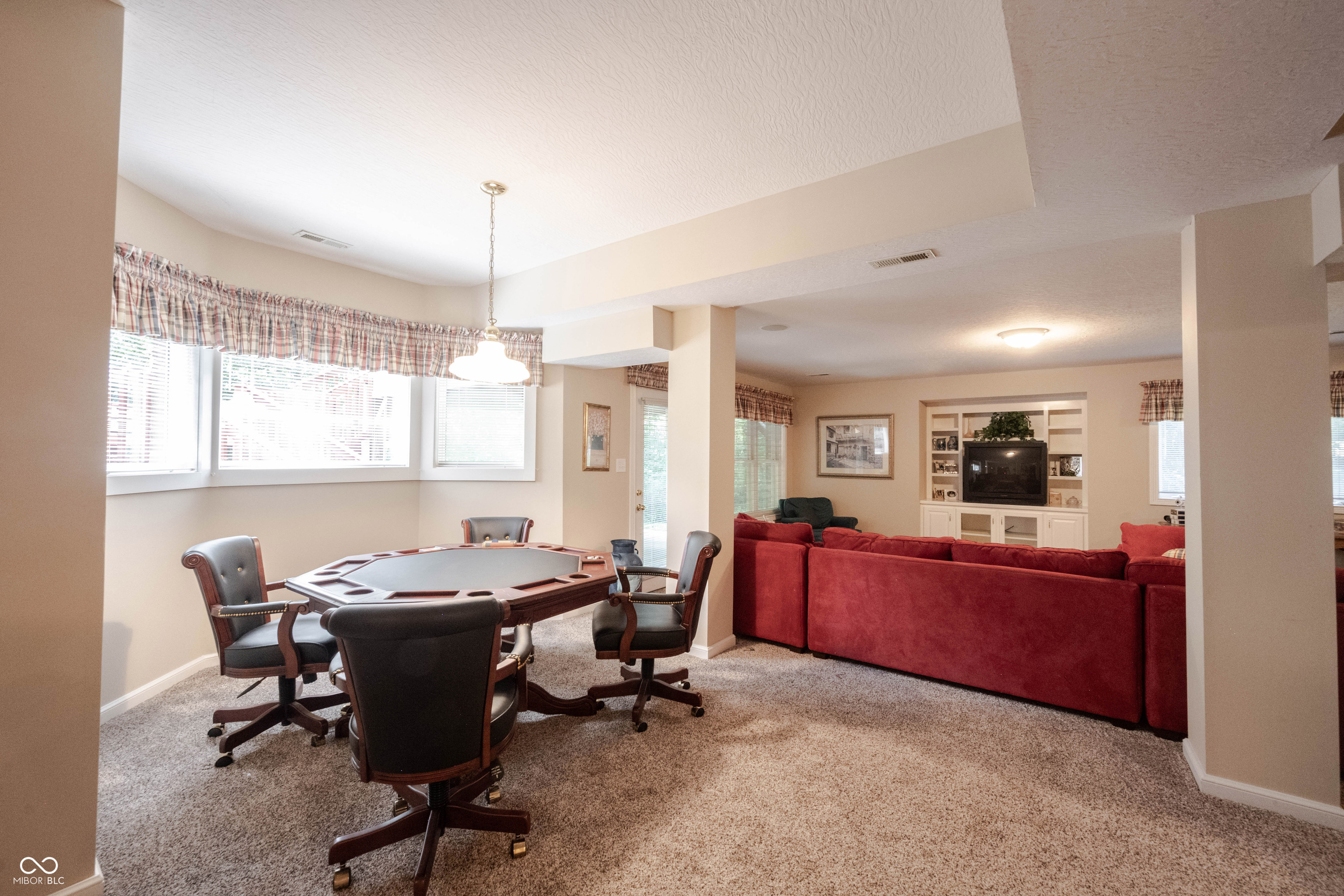 7240 Elm Ridge Drive