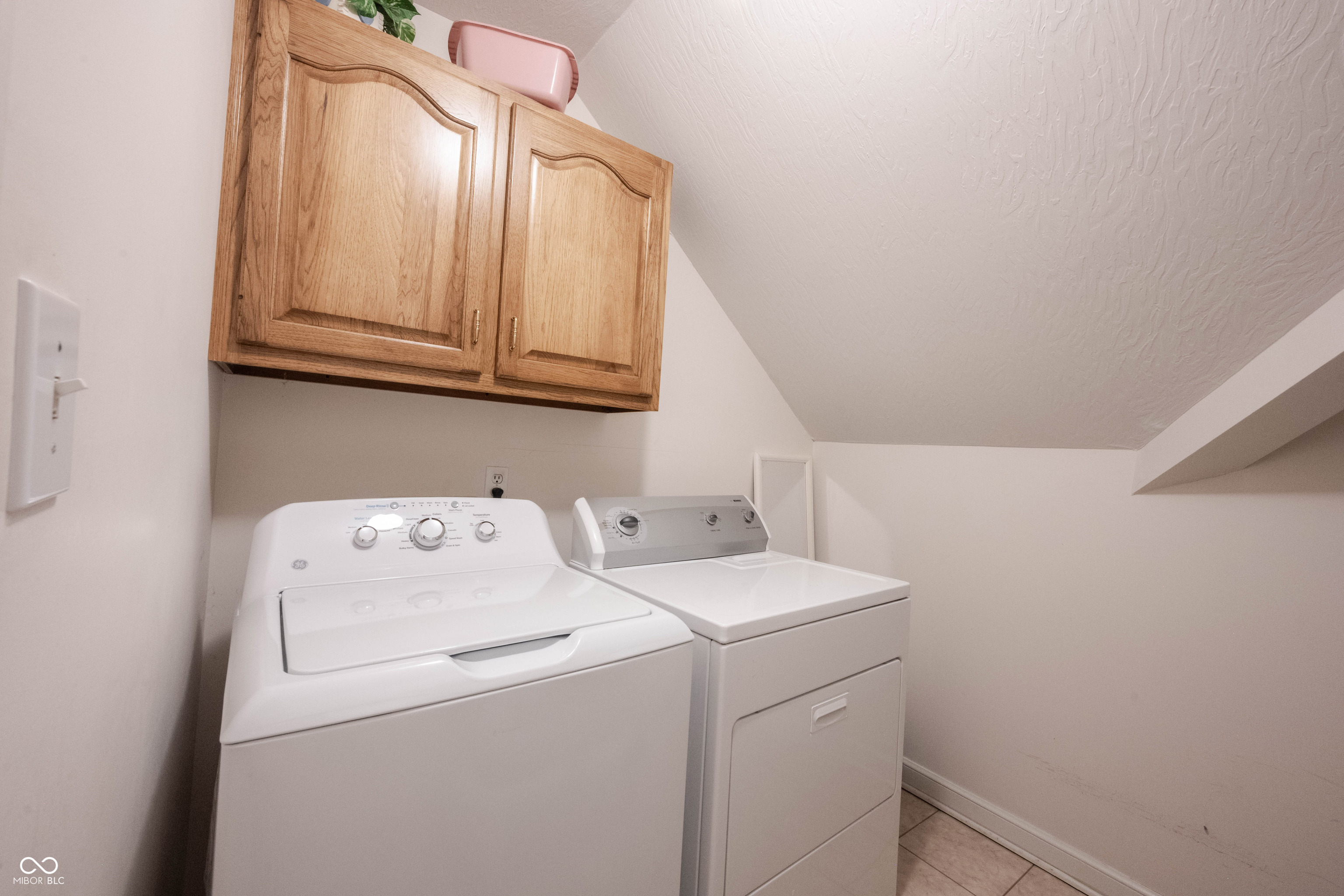 7240 Elm Ridge Drive