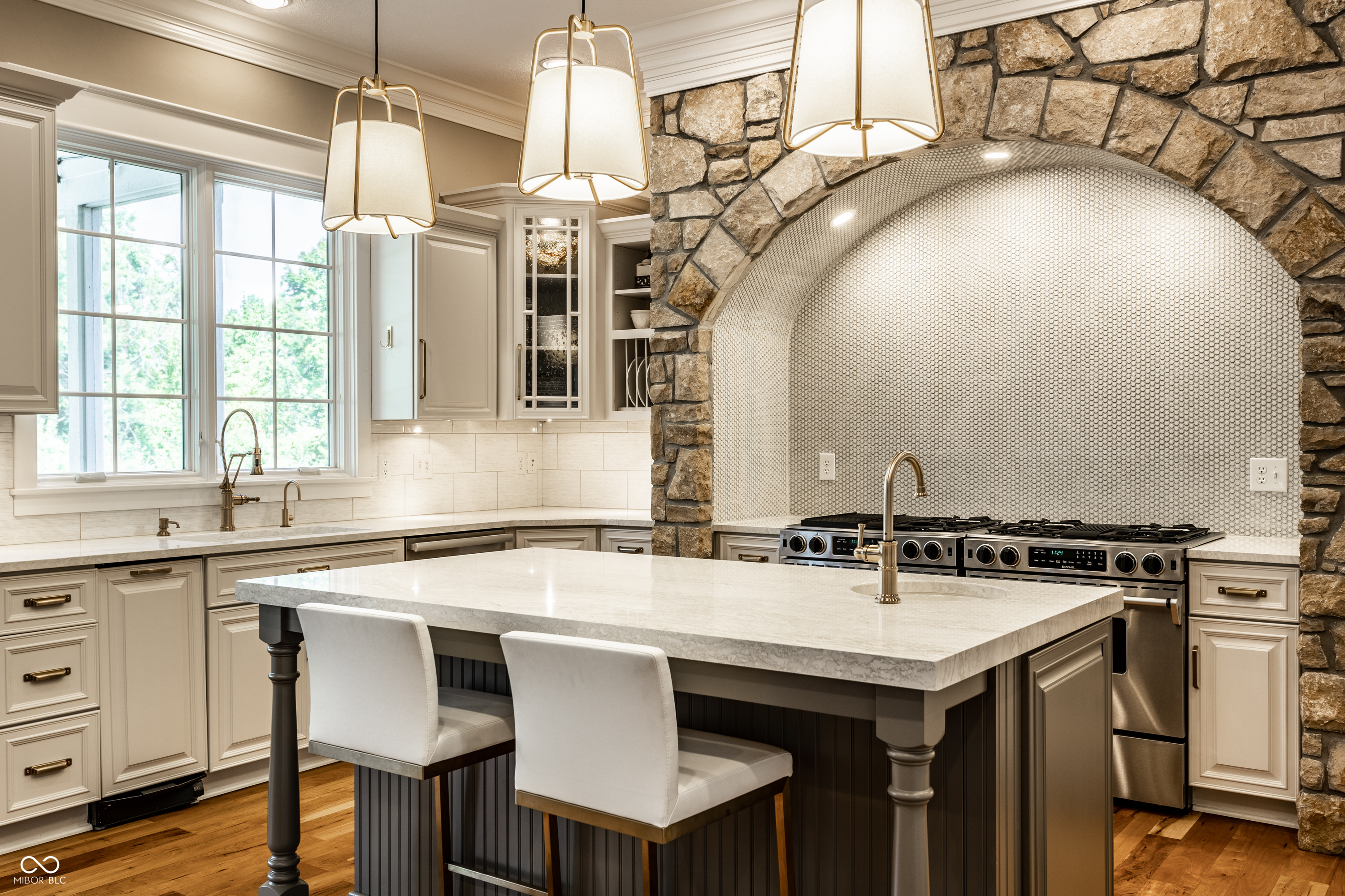 9162 Pleasant View Lane