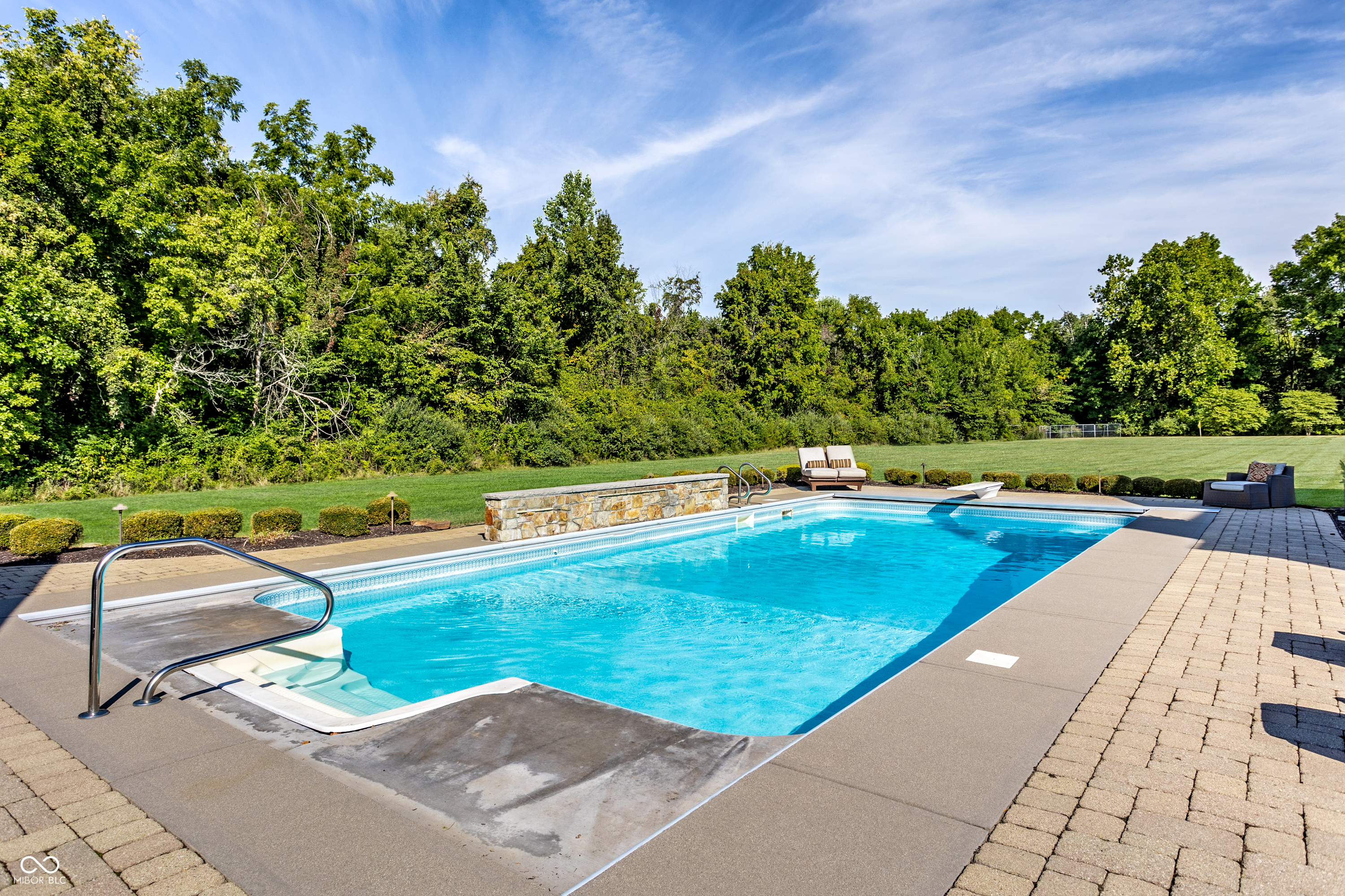 9162 Pleasant View Lane