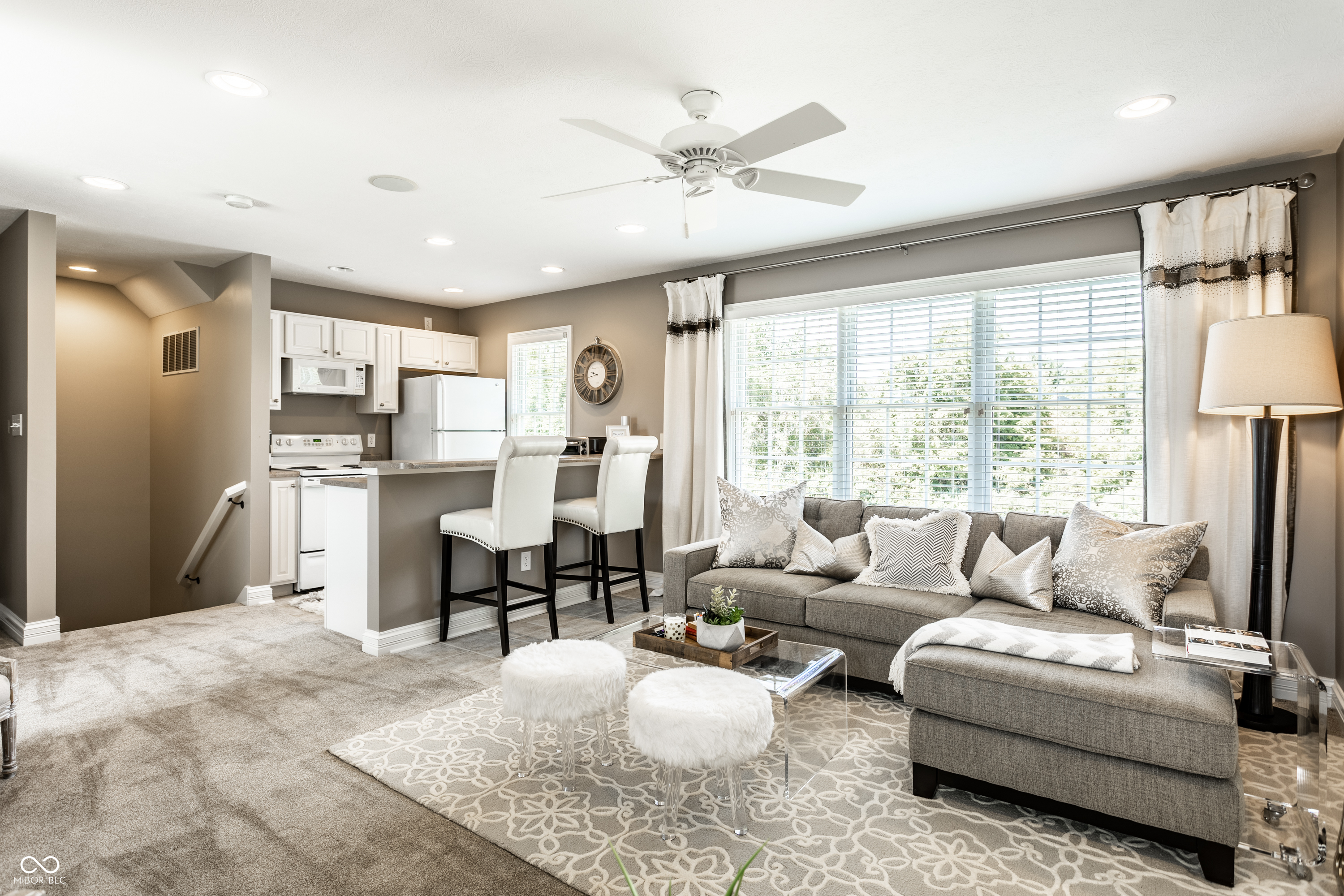 9162 Pleasant View Lane