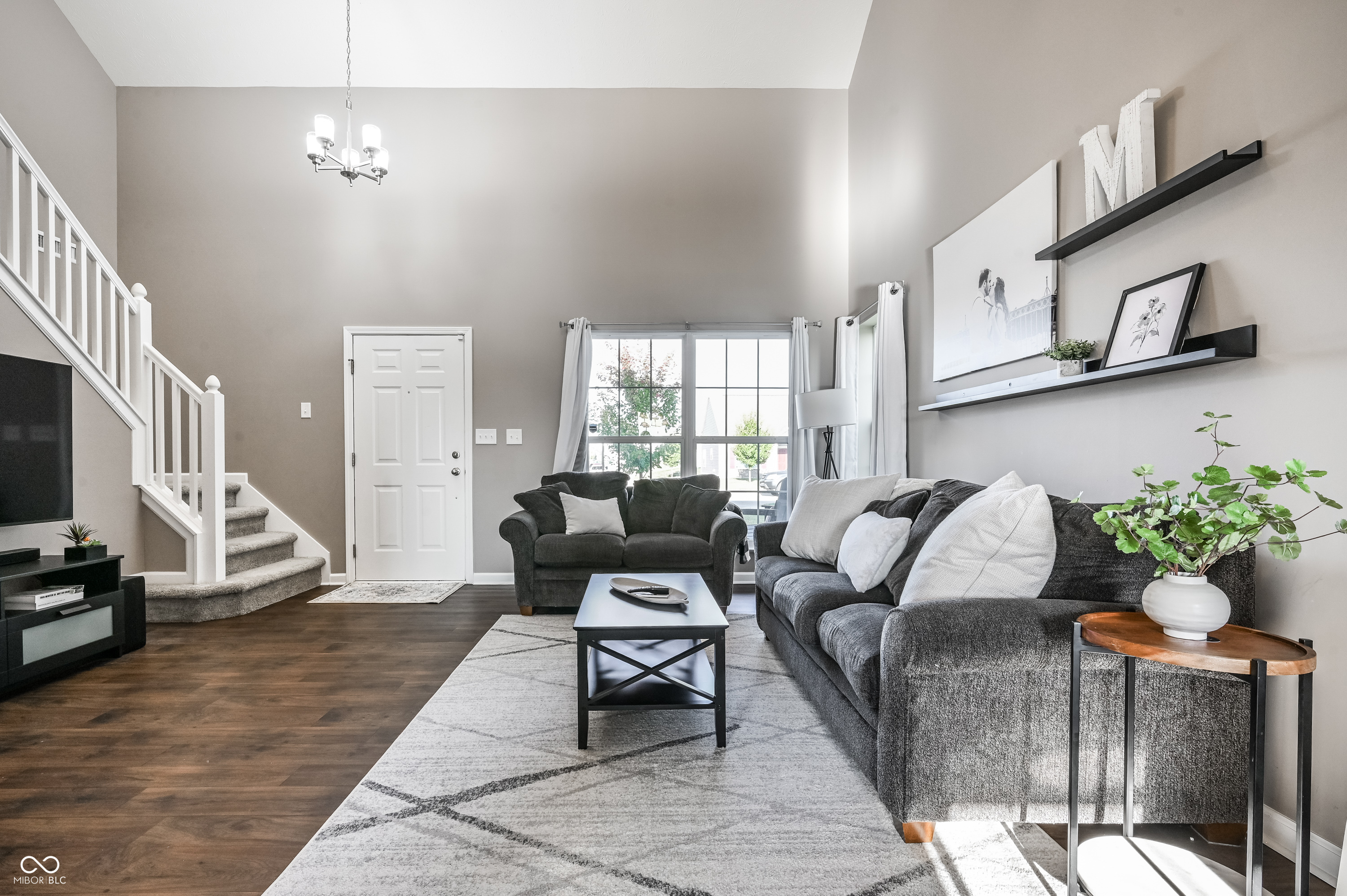 5171 Tanglewood Lane