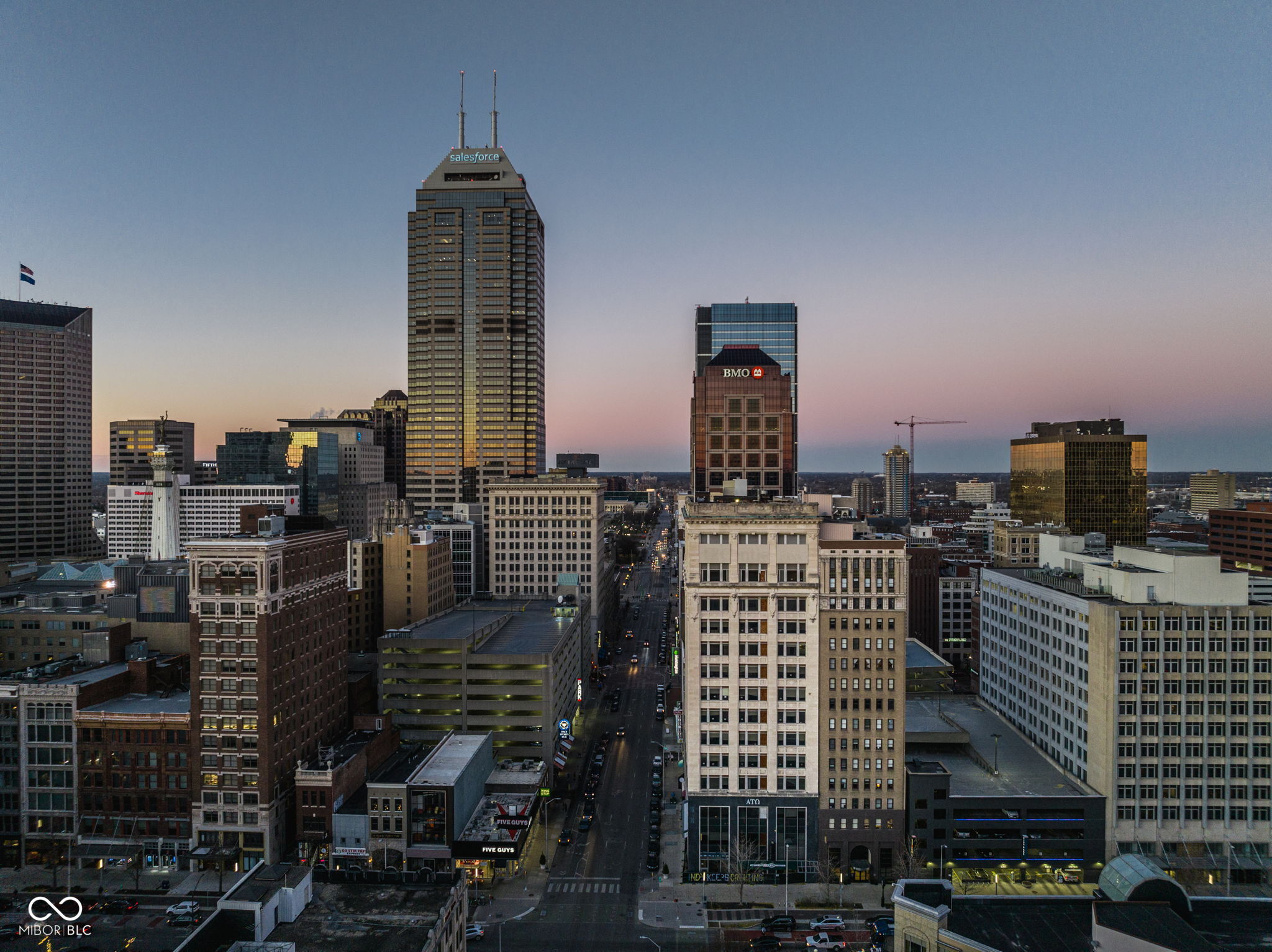 110 E Washington Street Unit: 900