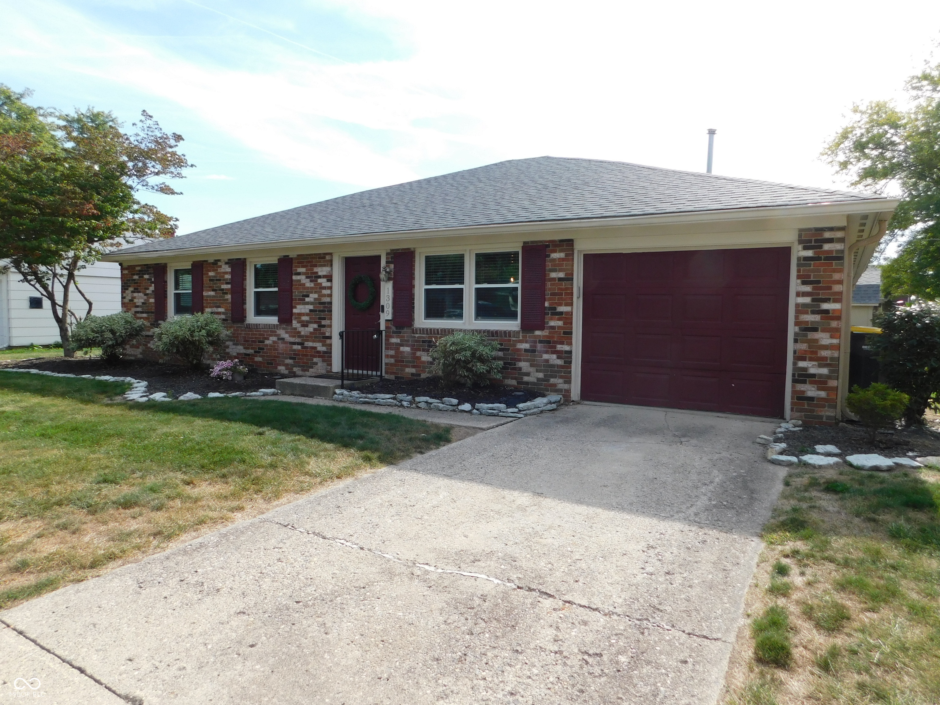 1309 N Woodward Street