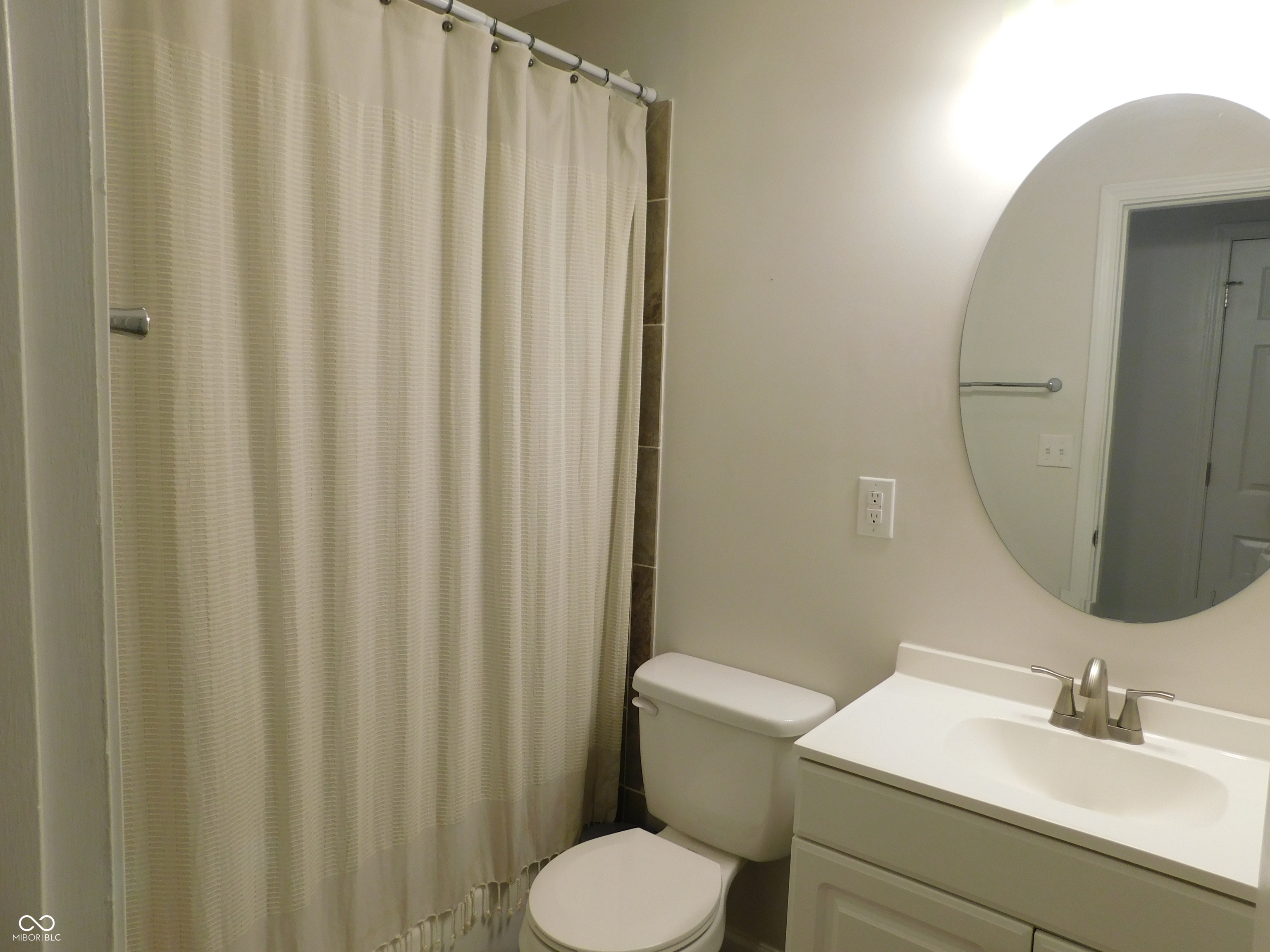 1309 N Woodward Street