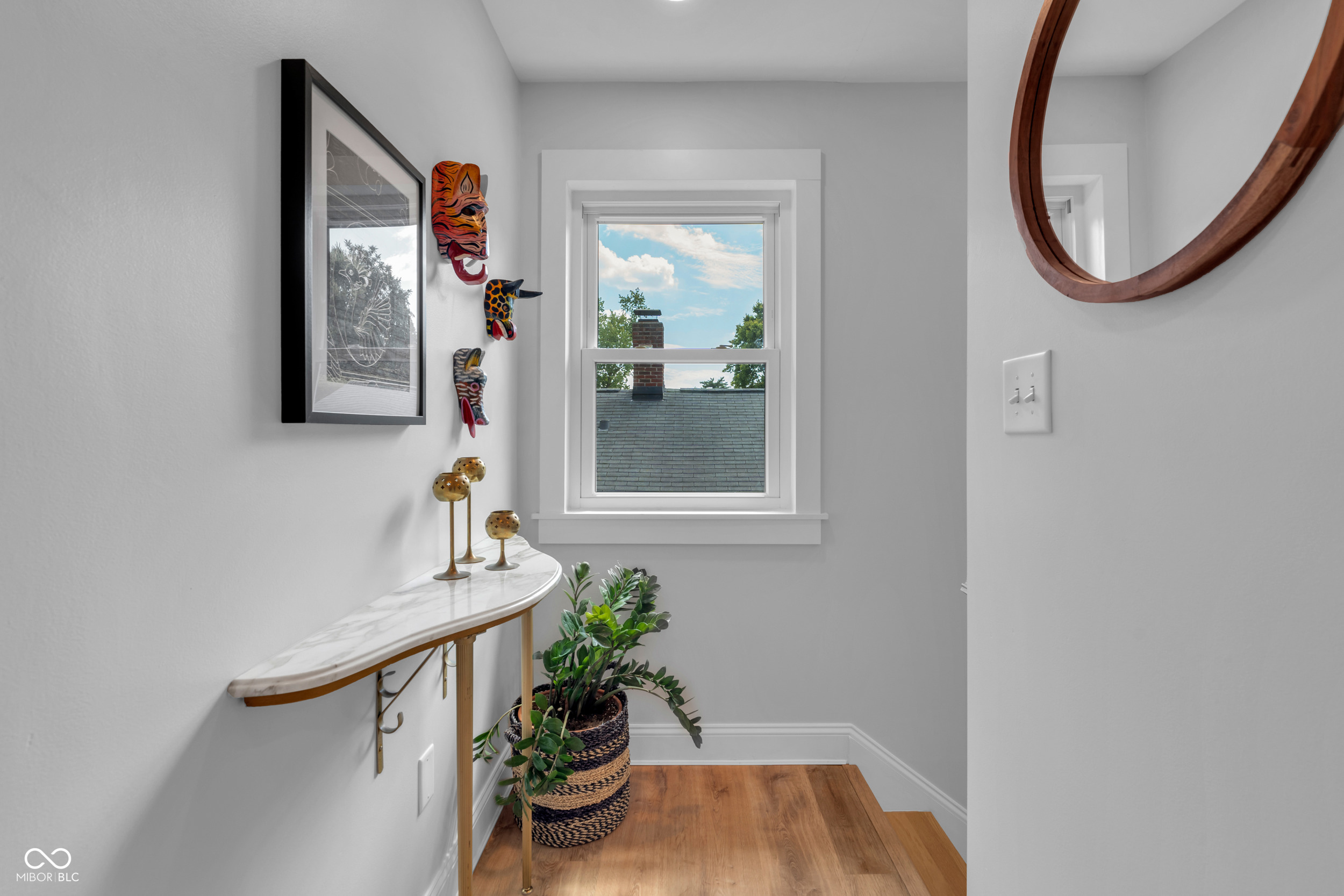 4721 Winthrop Avenue