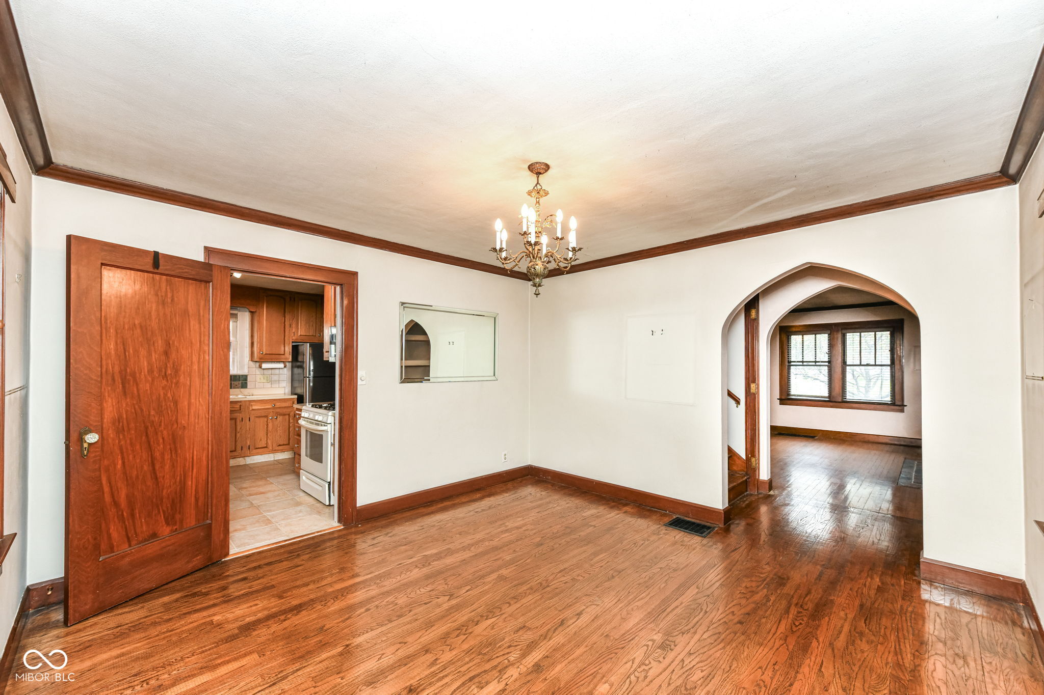 5626 Carrollton Avenue