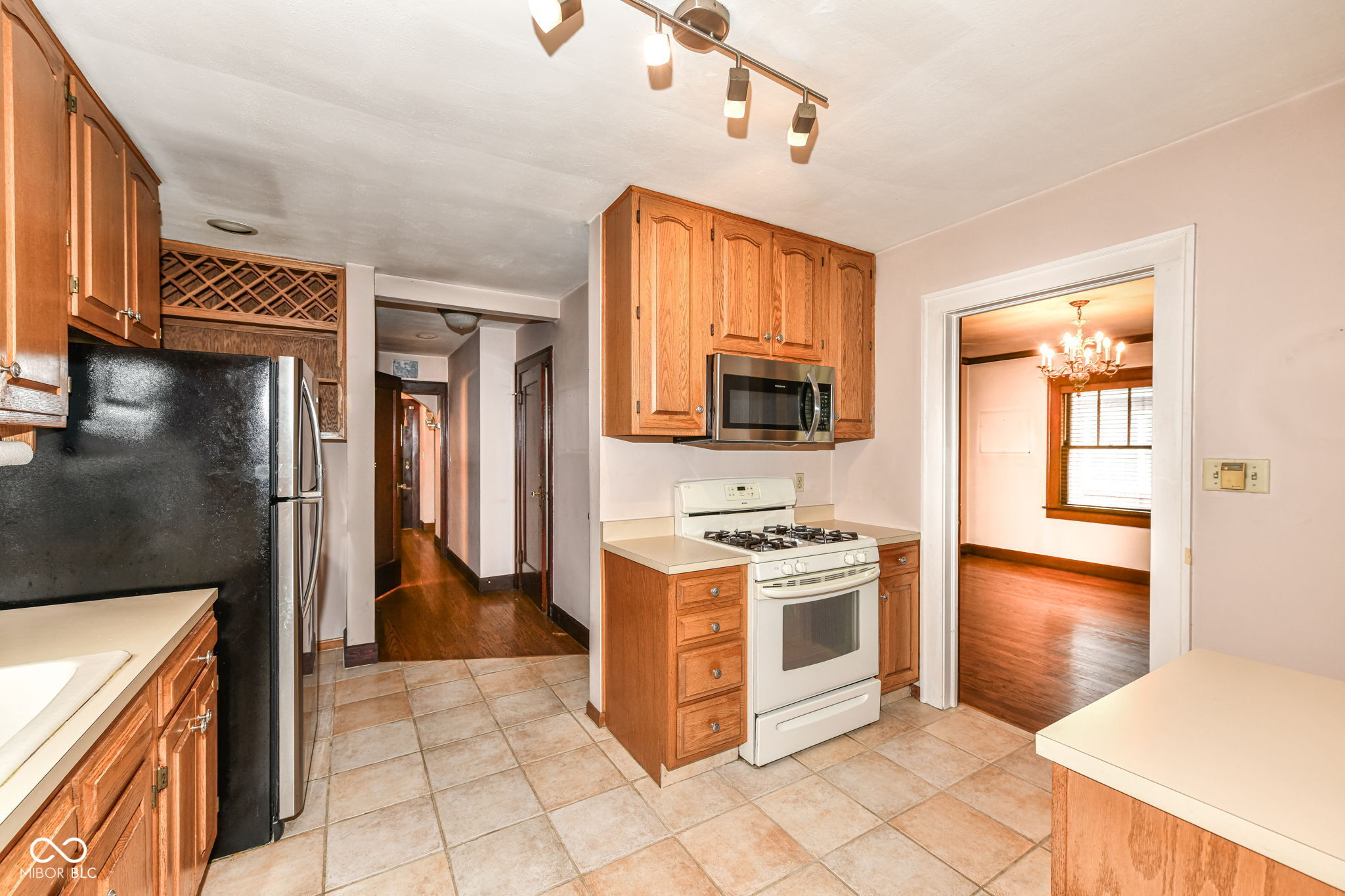 5626 Carrollton Avenue