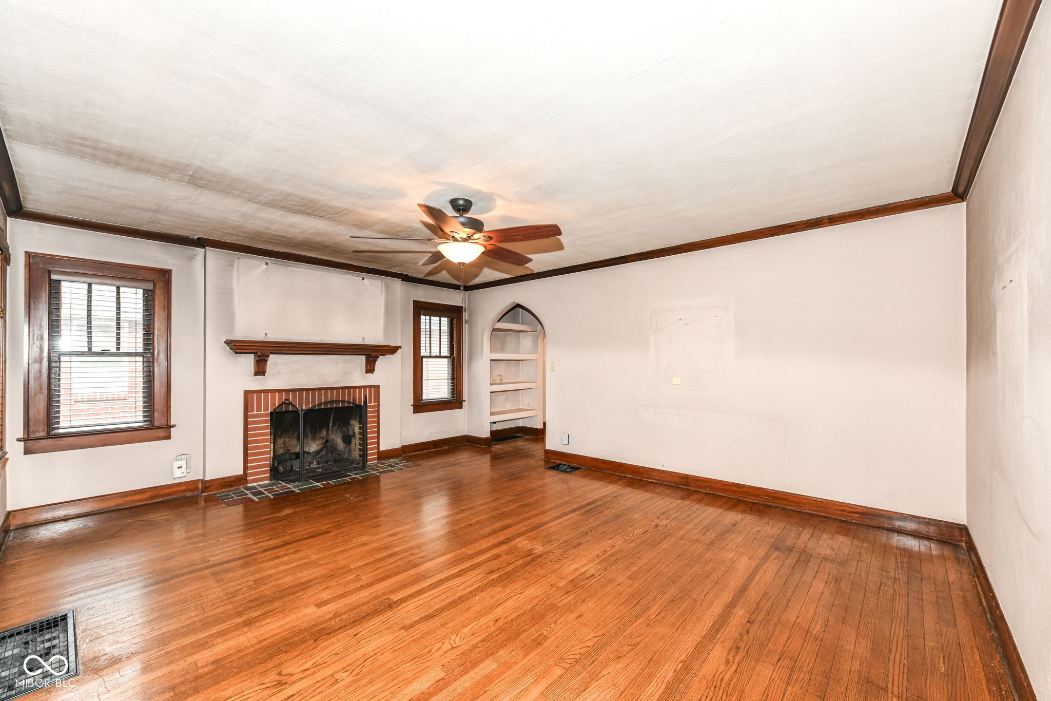 5626 Carrollton Avenue