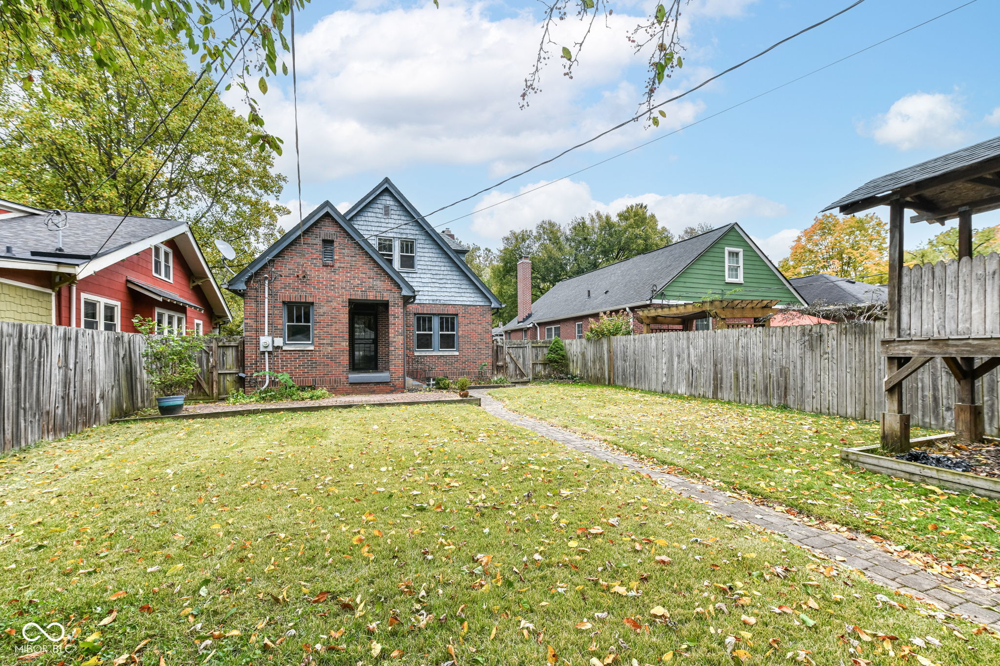 5626 Carrollton Avenue