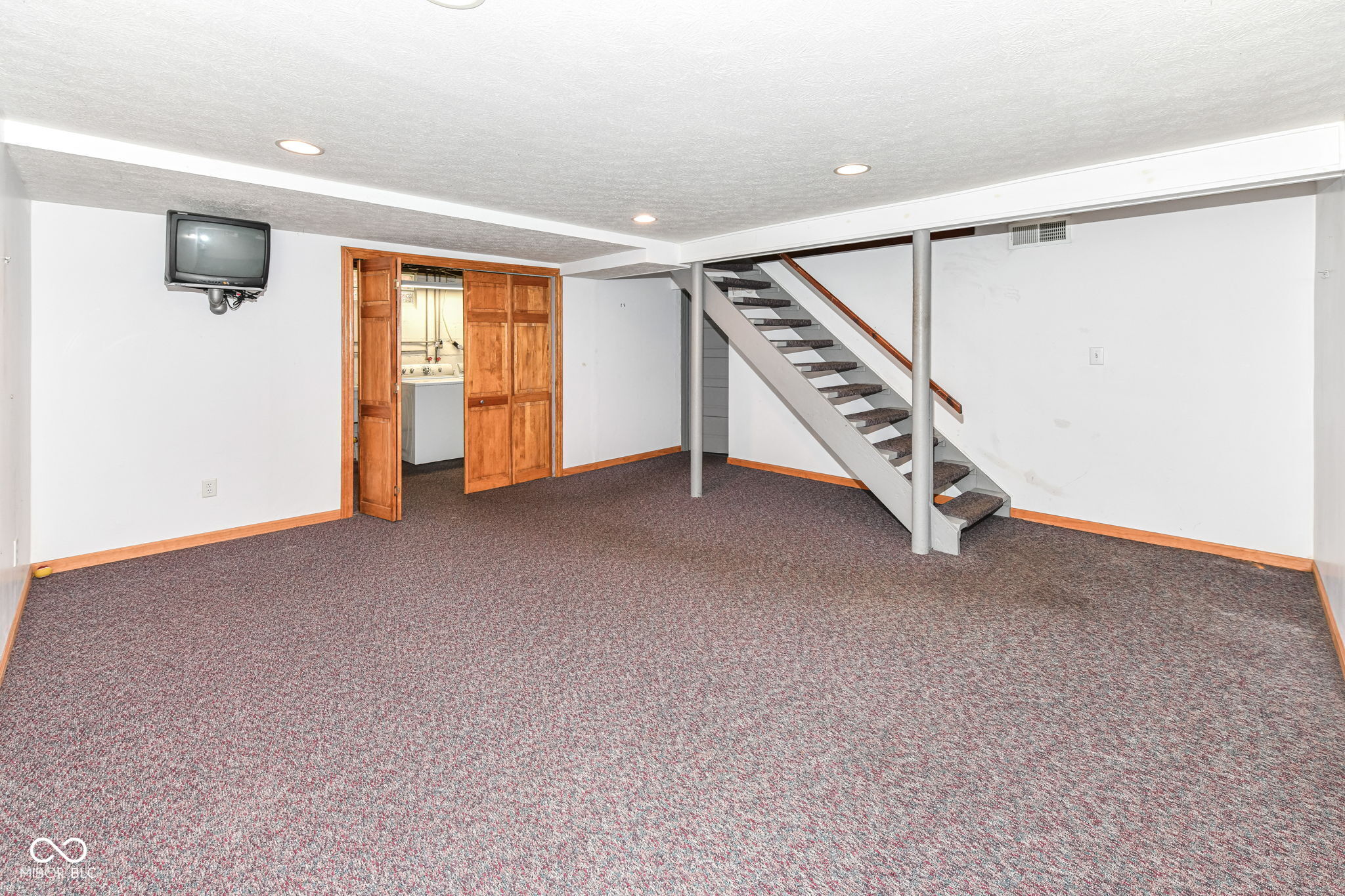 5626 Carrollton Avenue