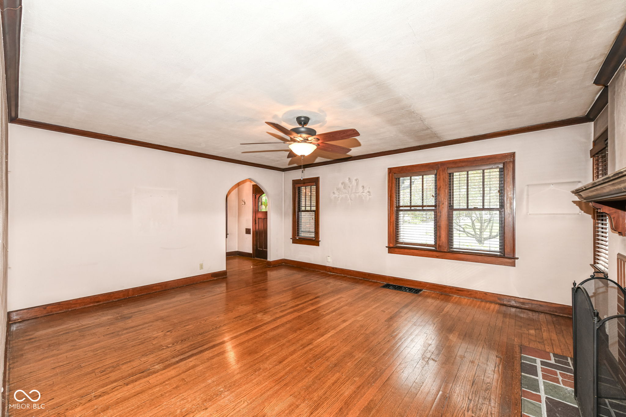 5626 Carrollton Avenue