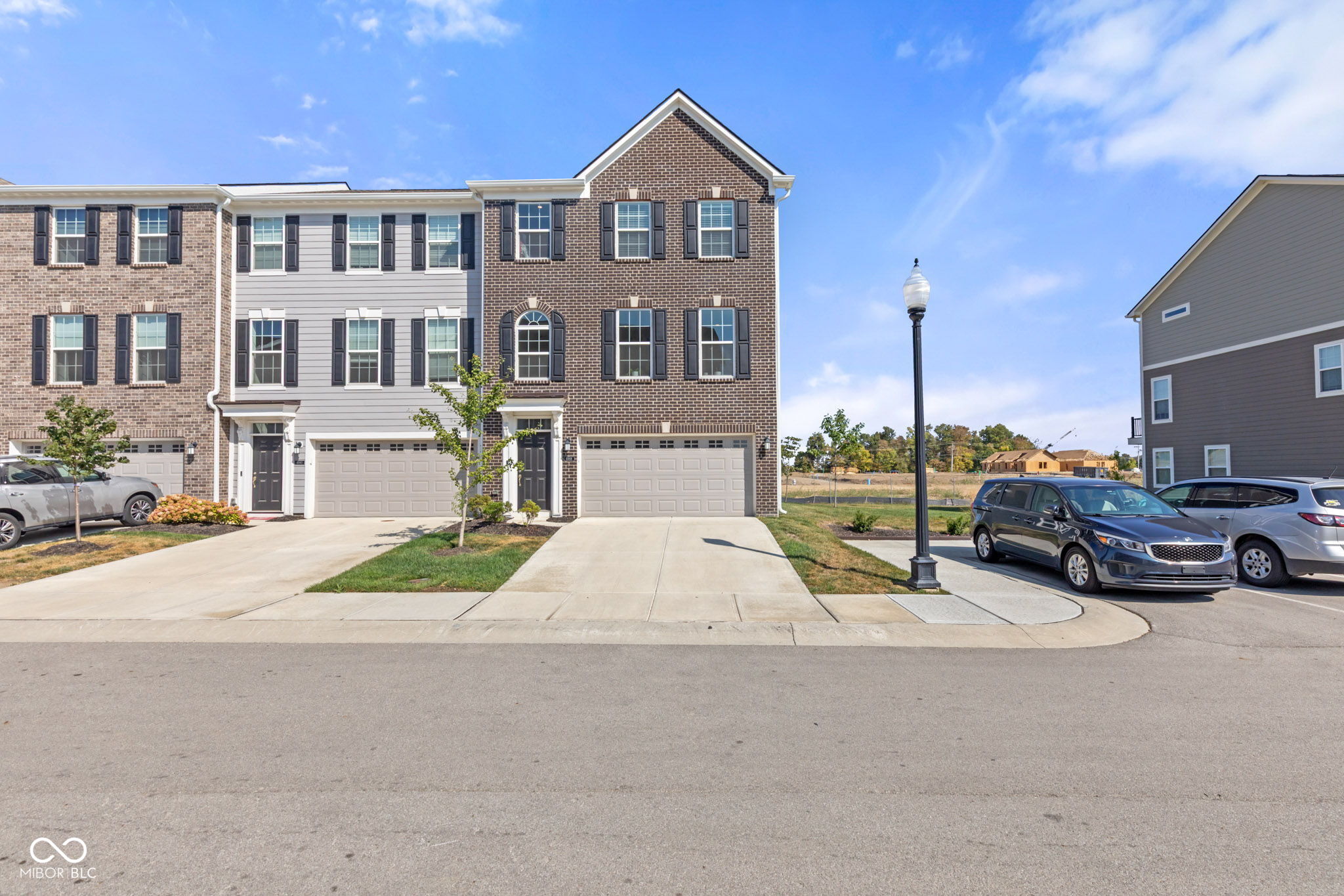 6988 Sunstone Place