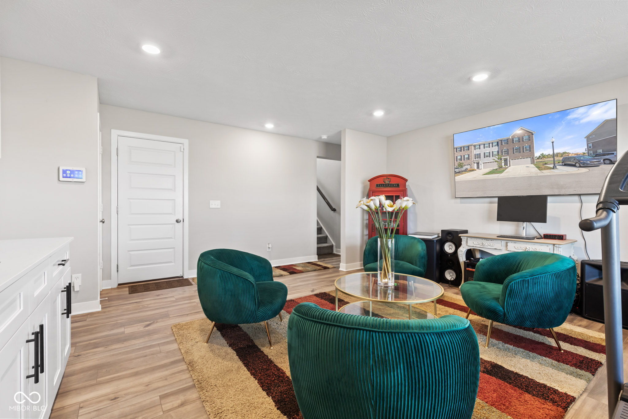 6988 Sunstone Place