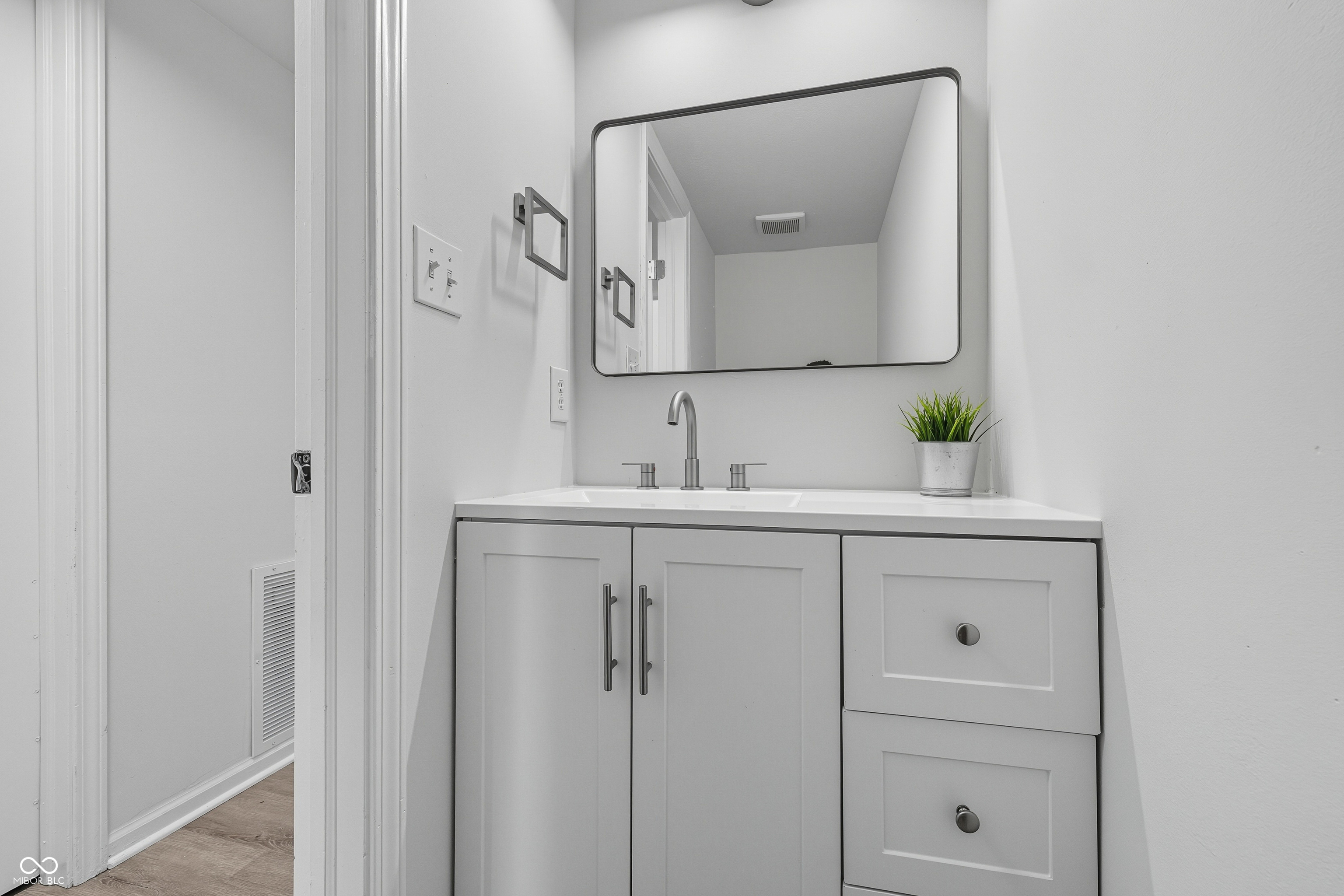 10508 Sedgegrass Drive