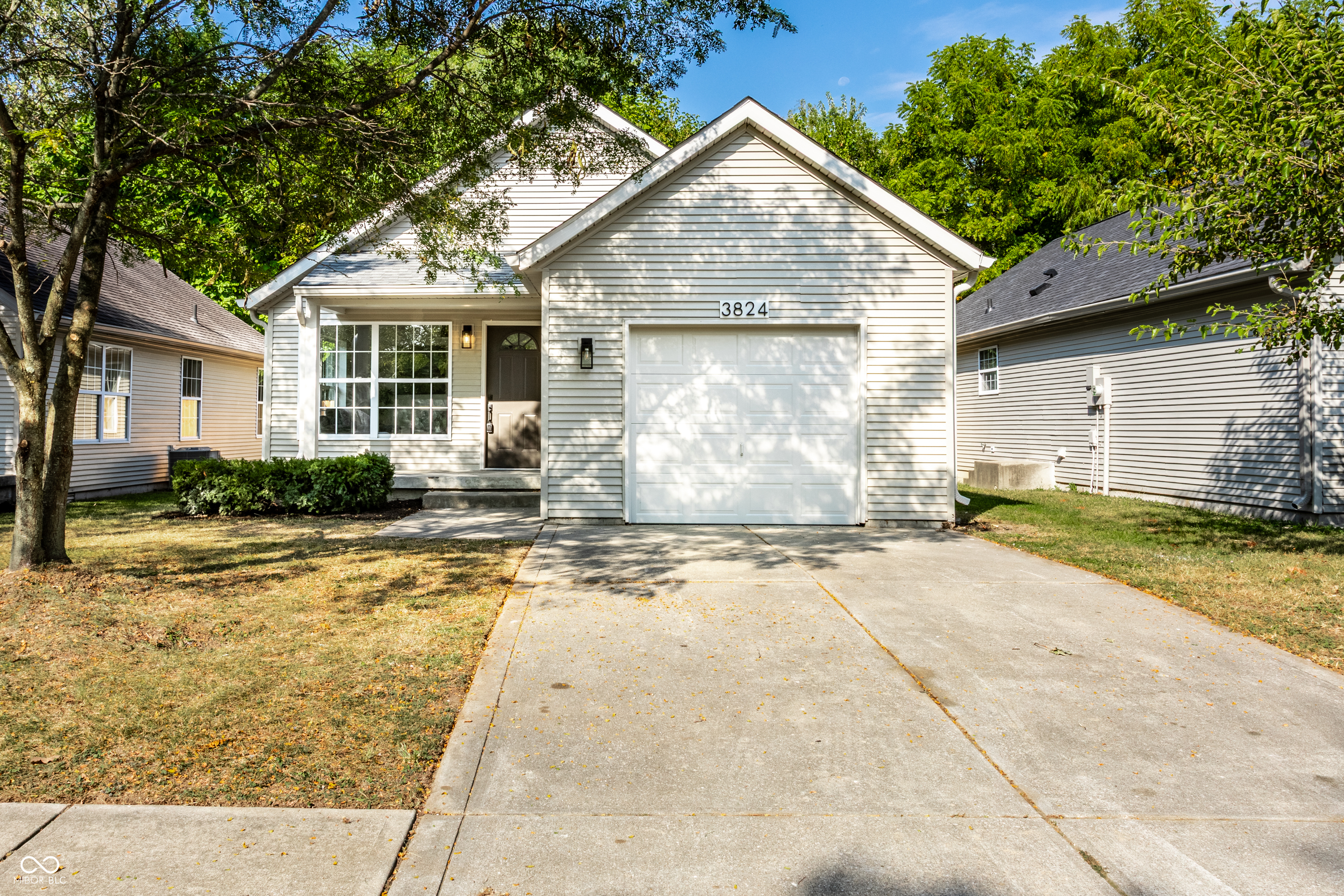 3824 Fetlock Drive