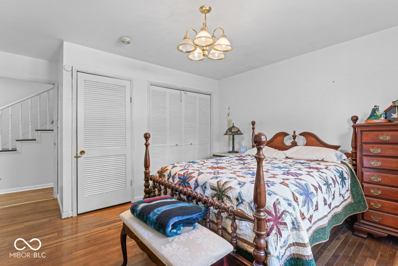 6908 Mendenhall Road