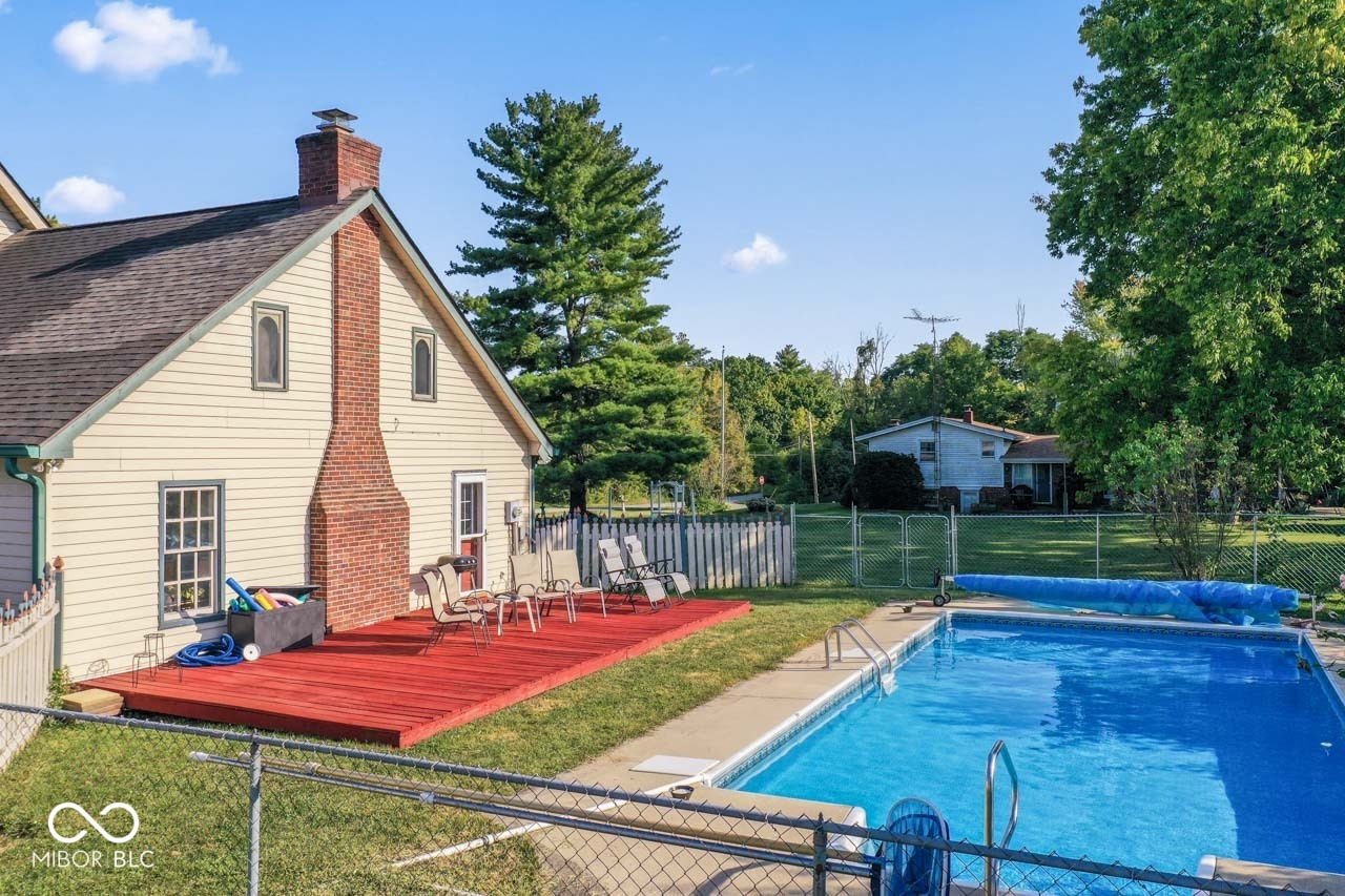 6908 Mendenhall Road