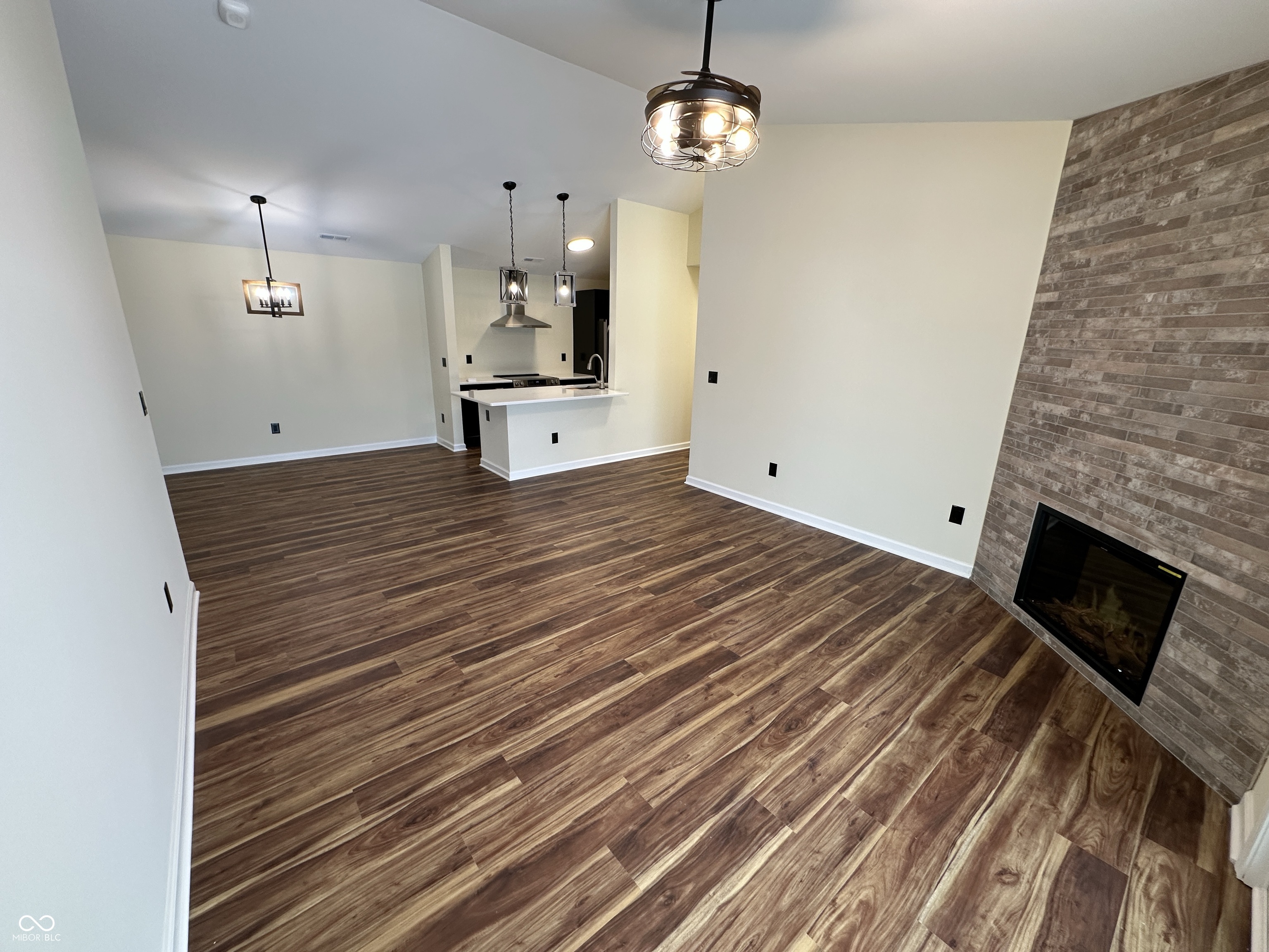 12515 Timber Creek Drive Unit: 9