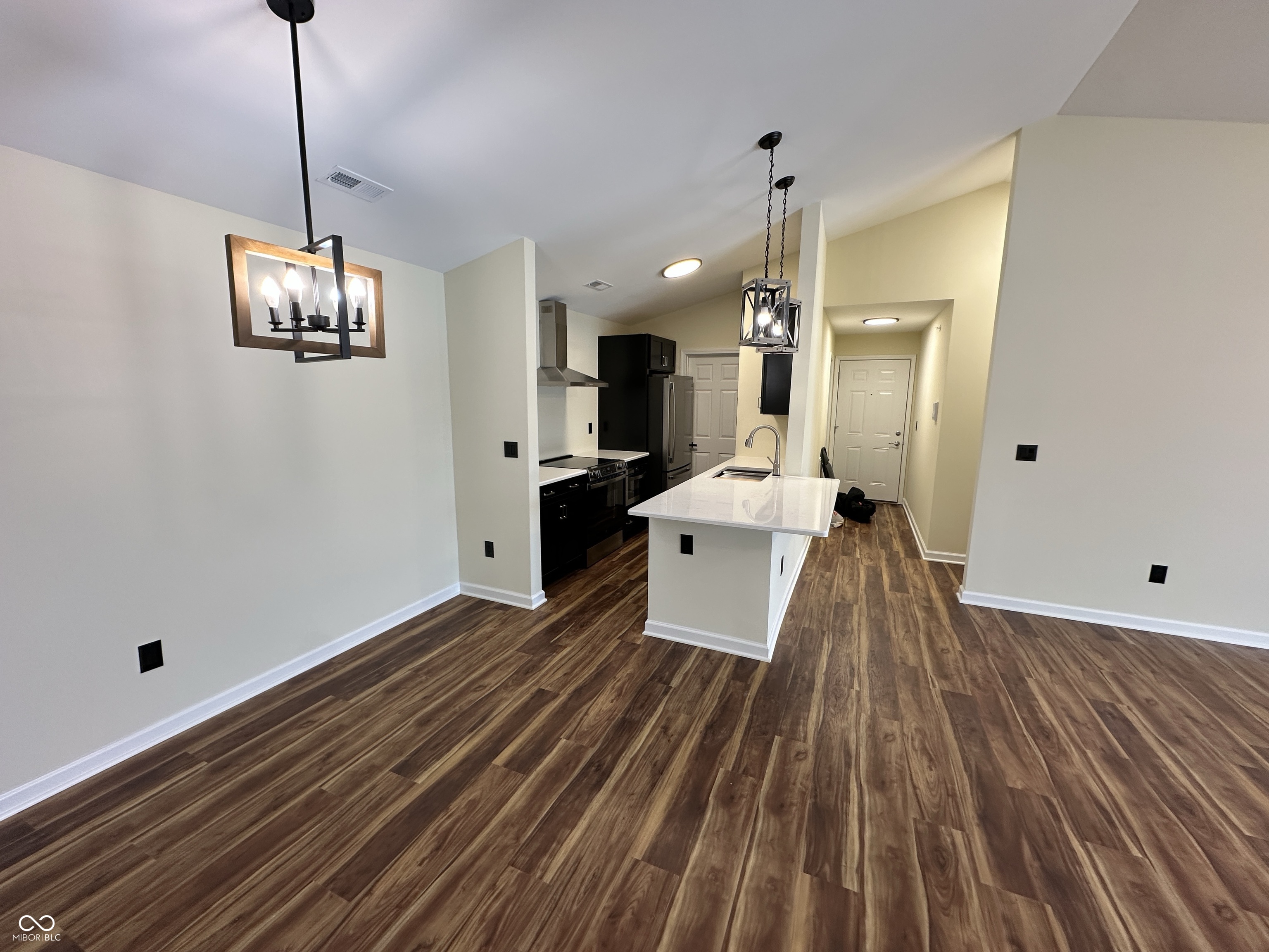 12515 Timber Creek Drive Unit: 9