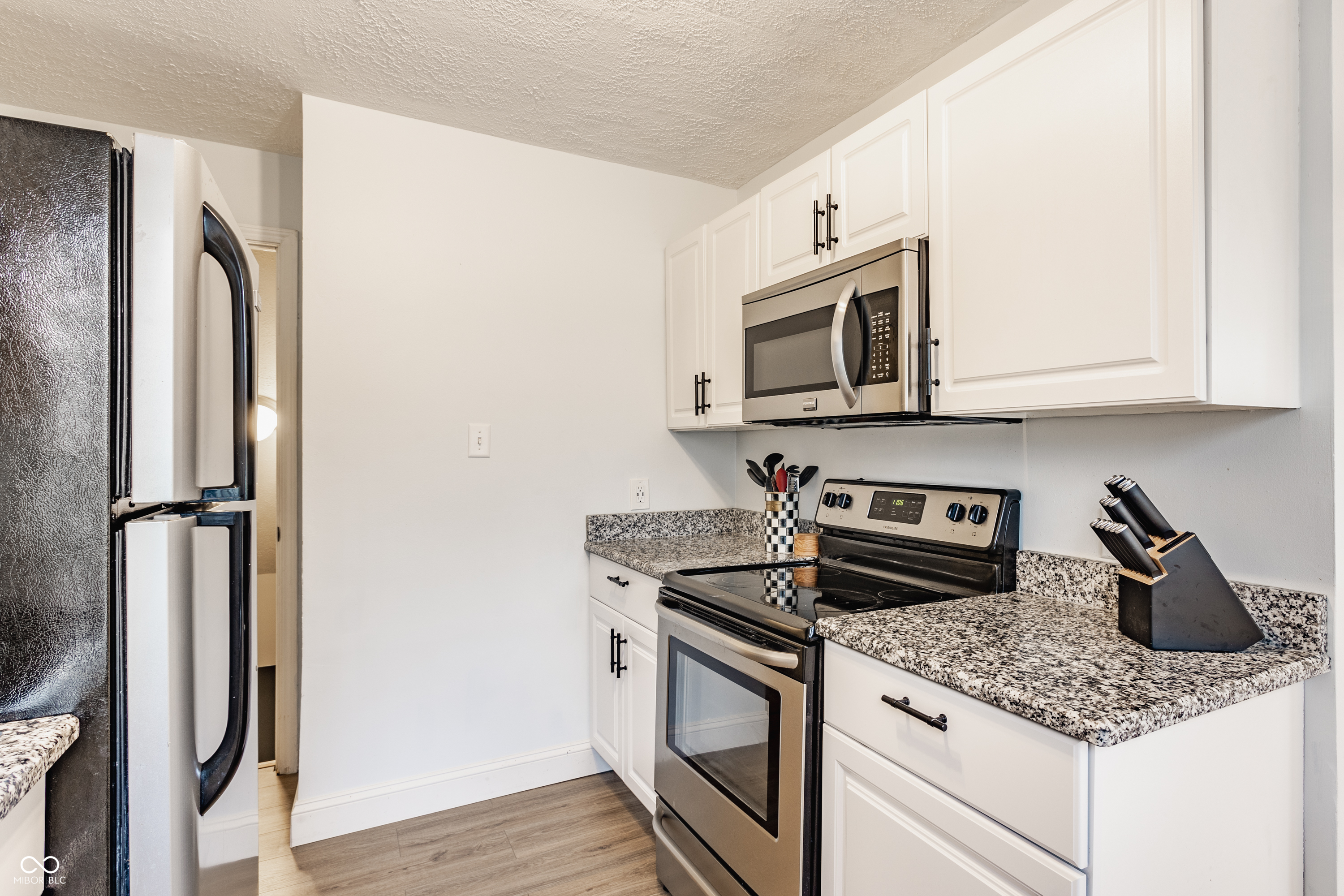 530 Sutherland Avenue Unit: UNIT B