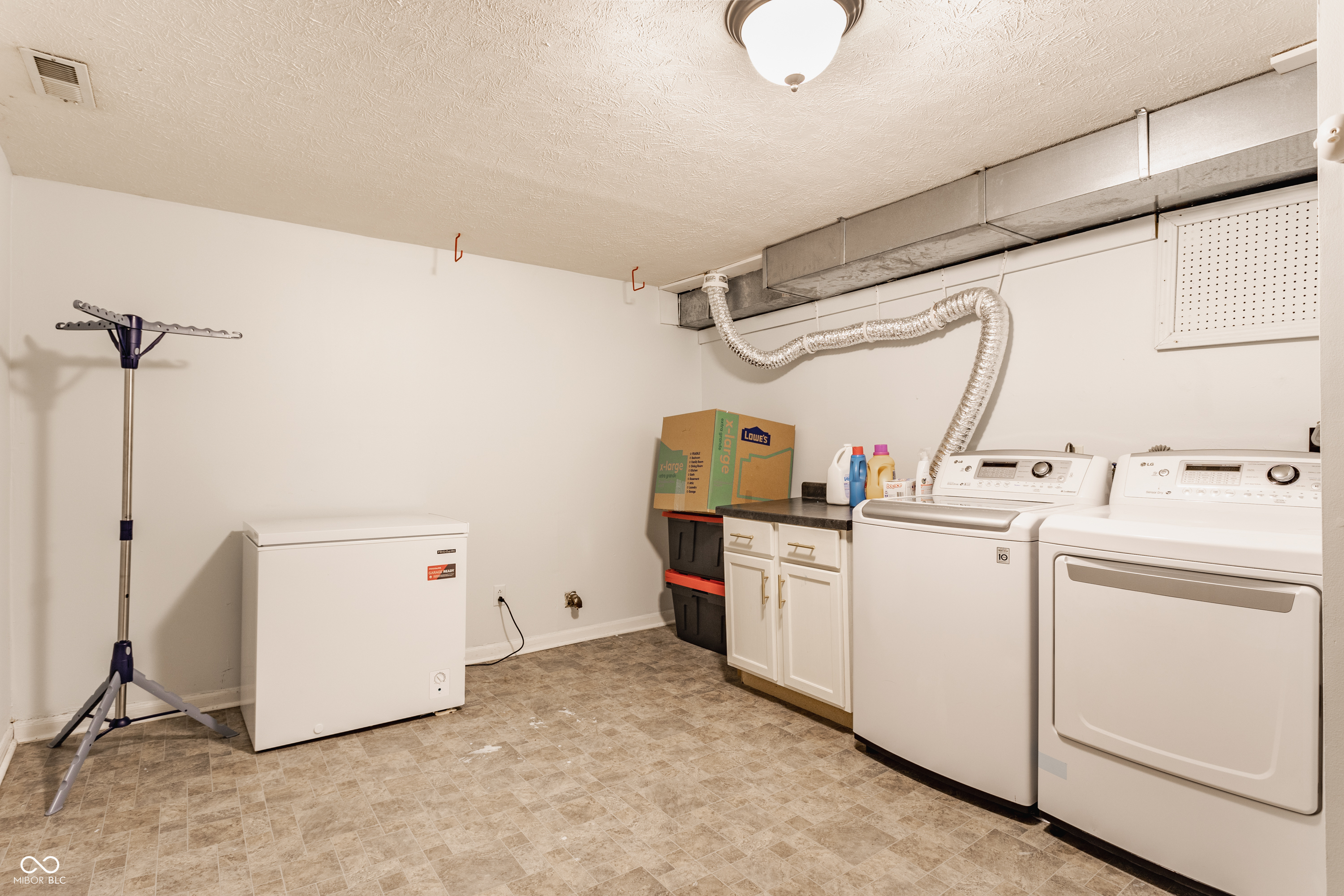 530 Sutherland Avenue Unit: UNIT B