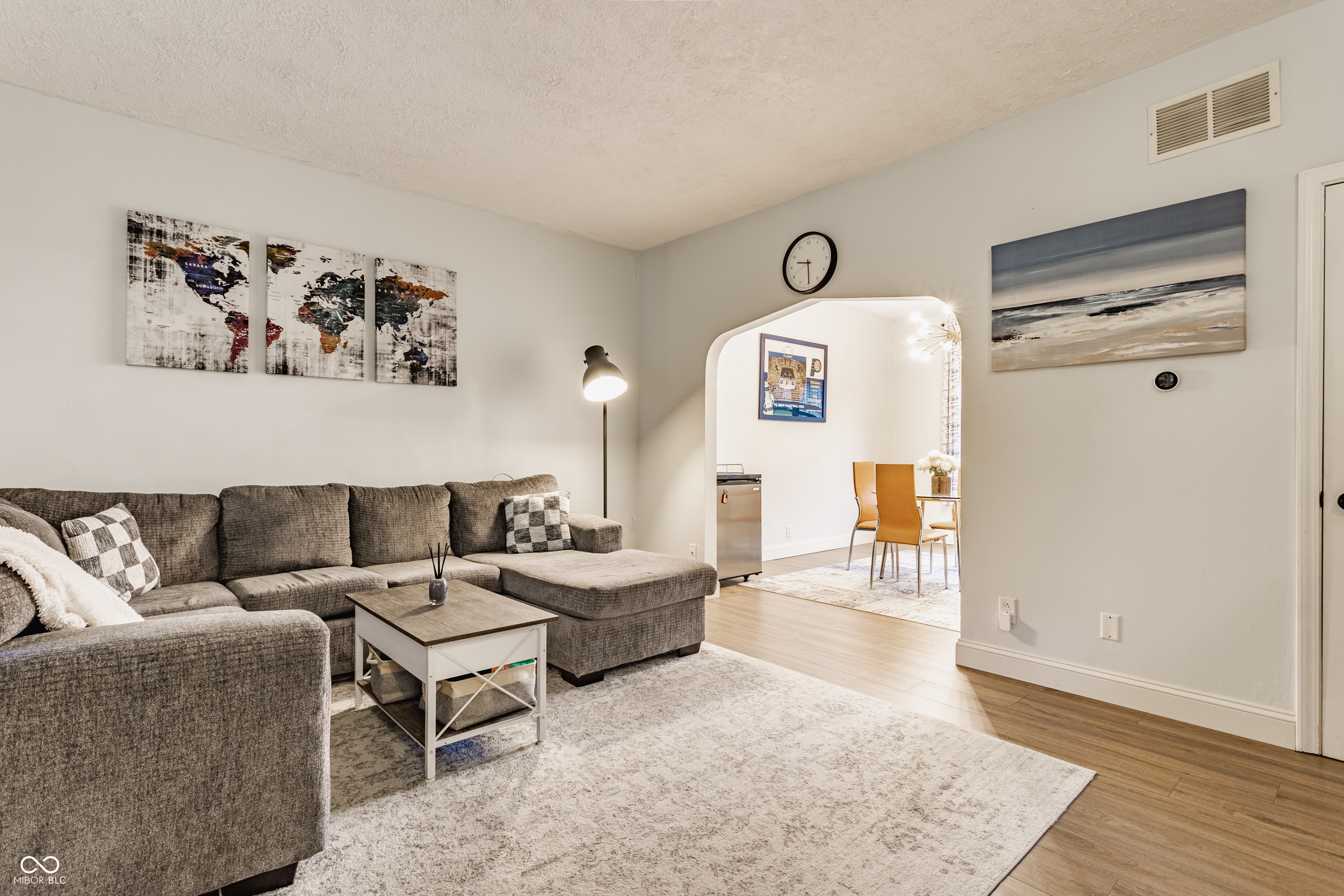 530 Sutherland Avenue Unit: UNIT B