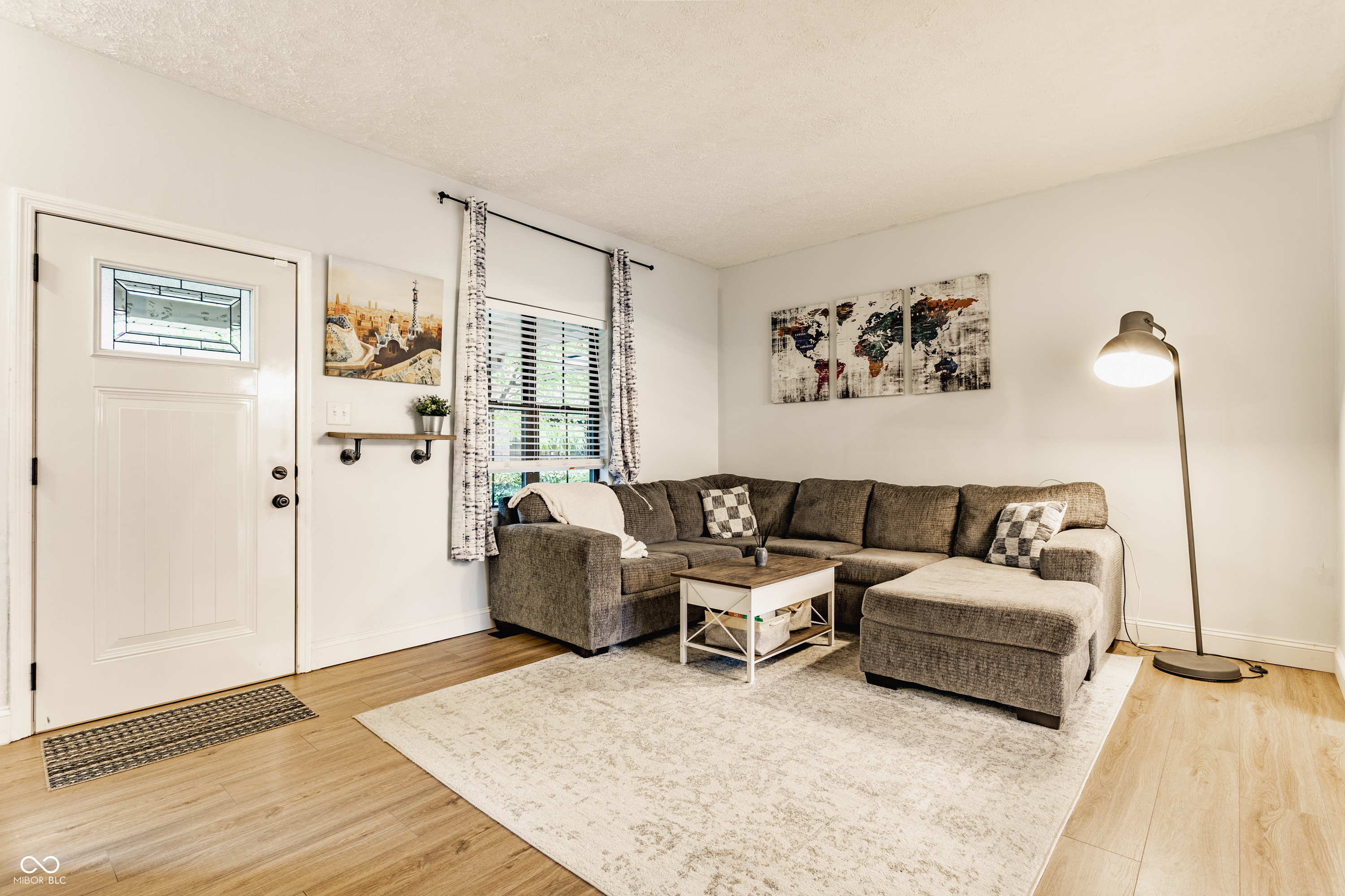 530 Sutherland Avenue Unit: UNIT B
