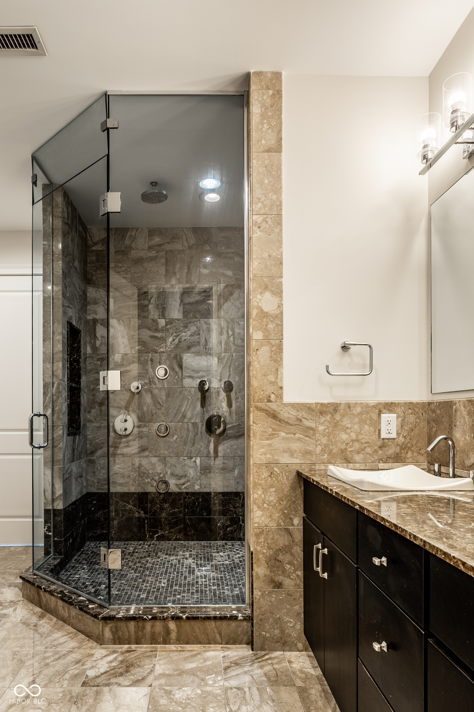 757 Massachusetts Avenue Unit: 201