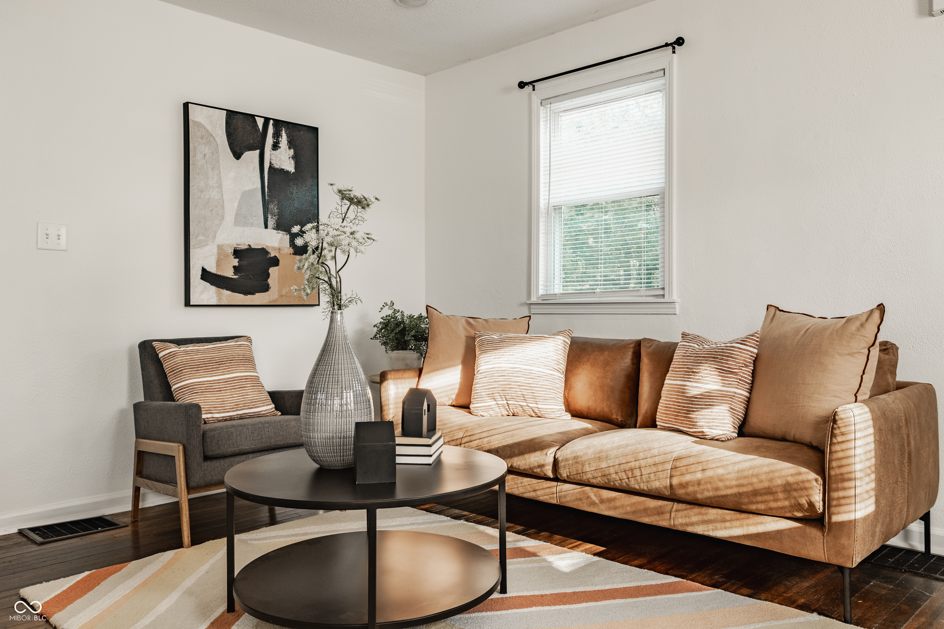 5660 N Keystone Avenue