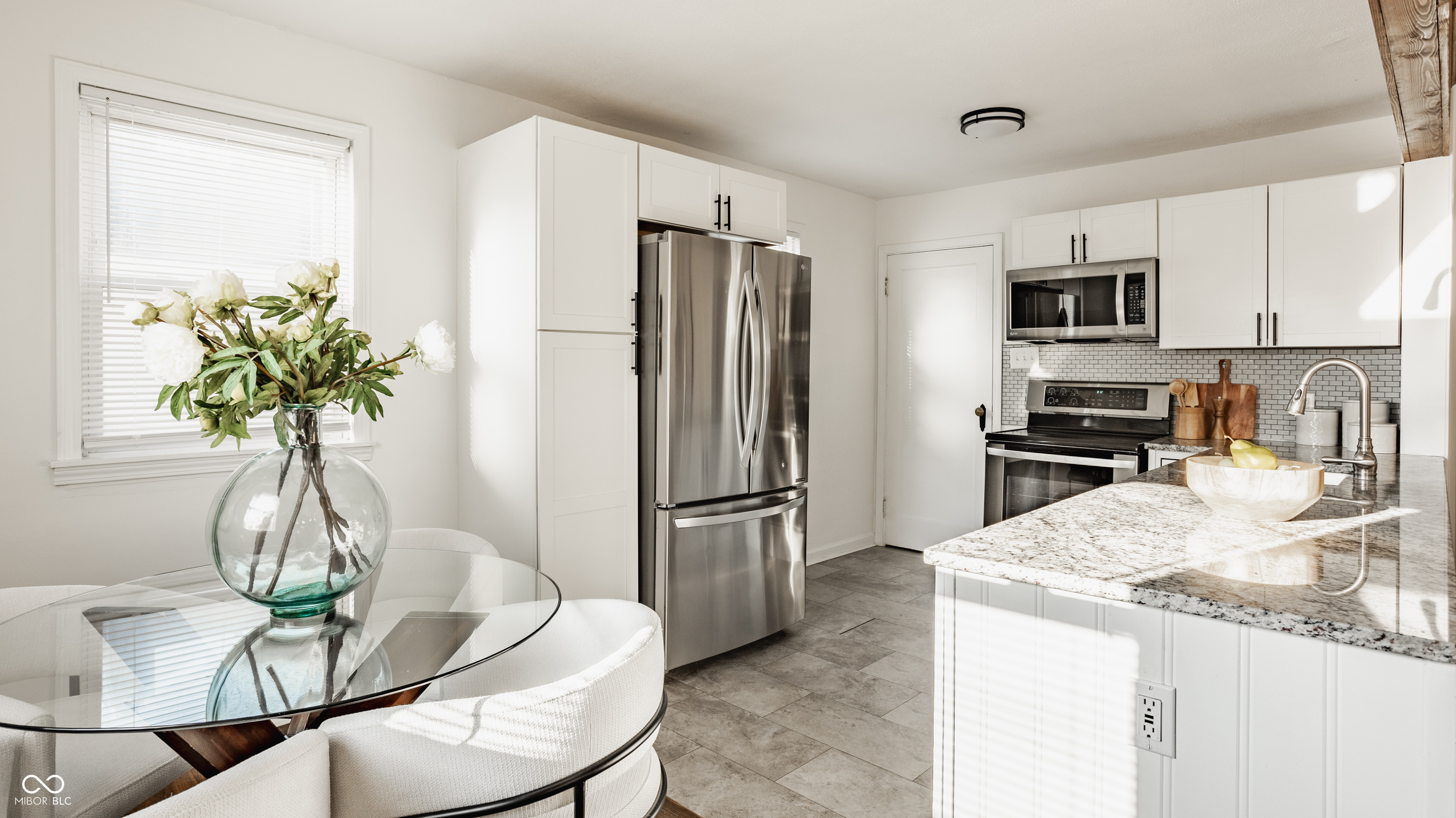 5660 N Keystone Avenue