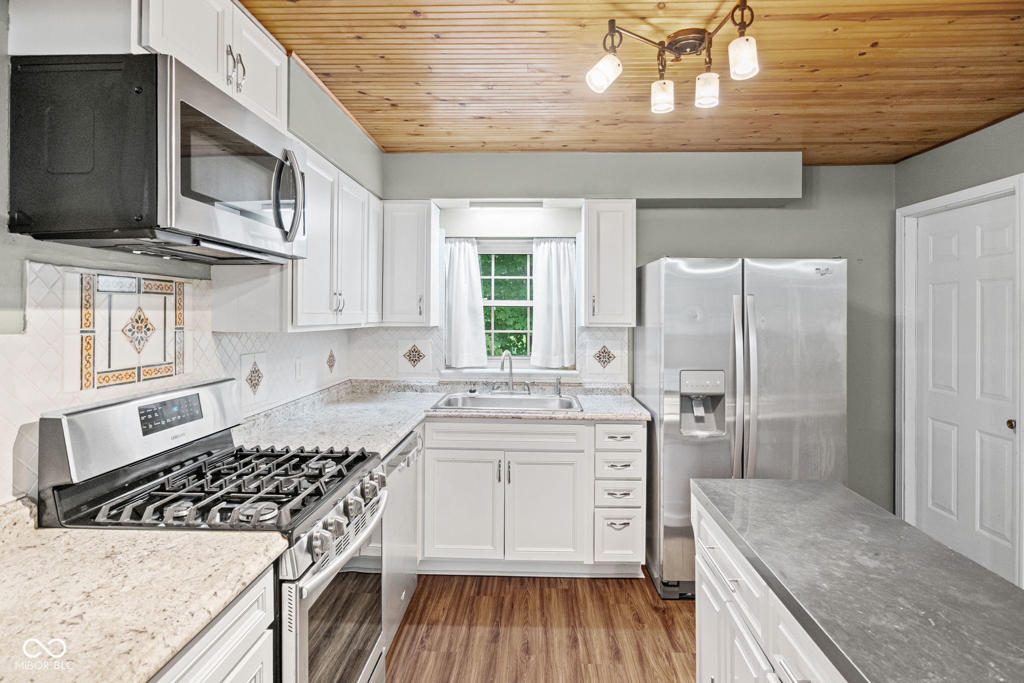 10145 Indian Lake Boulevard N